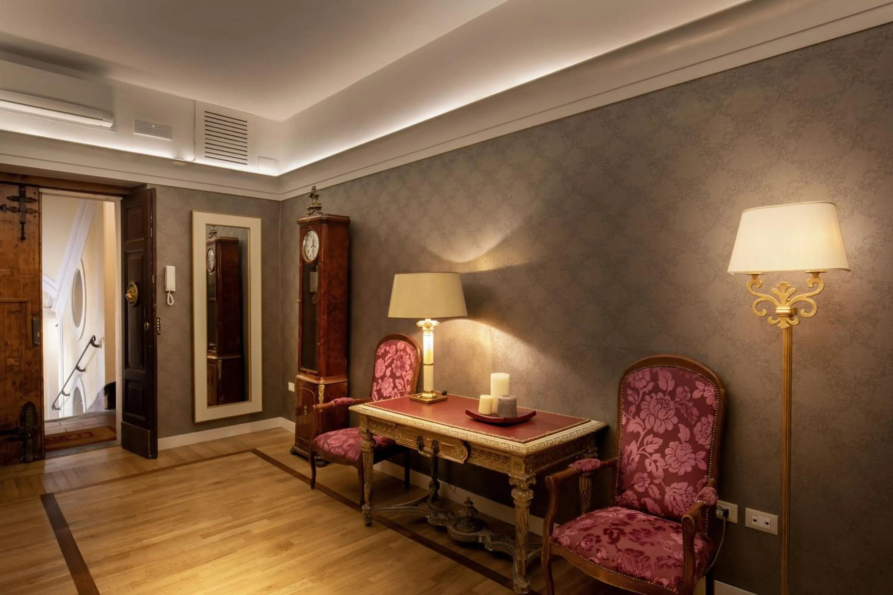 Property building in Residenza Frattina