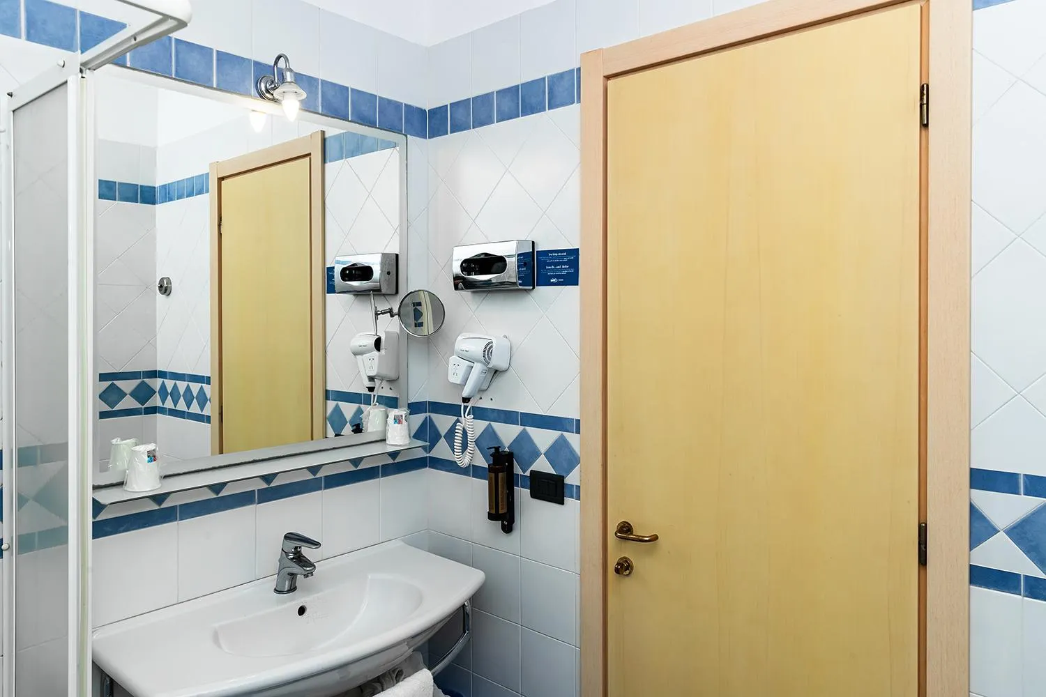 Bathroom in Baia dei Mulini Resort & Spa