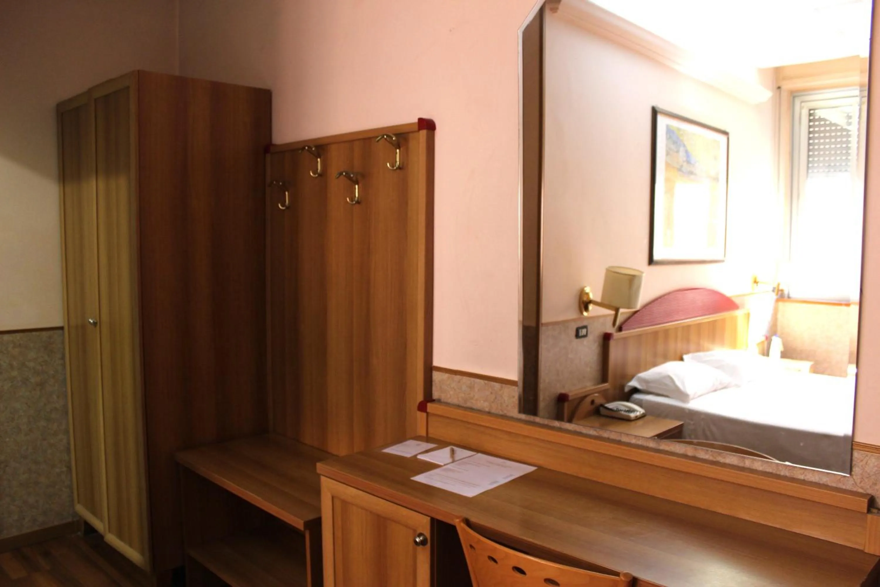 Bedroom, Bed in Phi Hotel Ambra