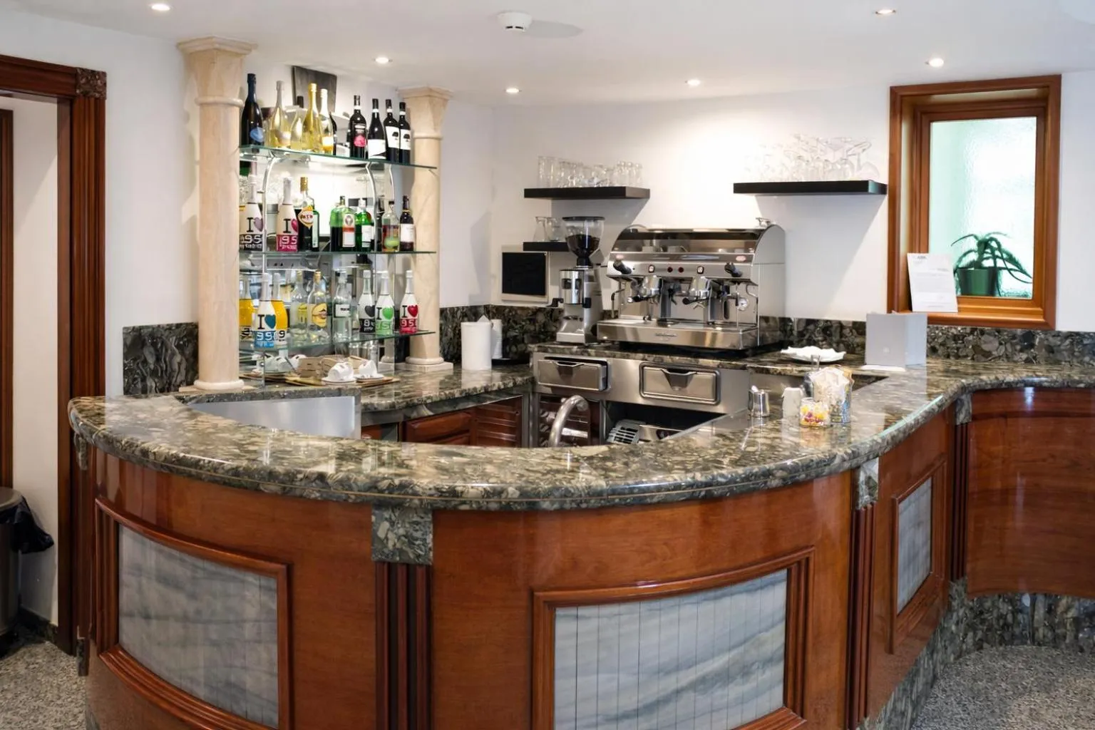 Lounge or bar in Phi Hotel Ambra