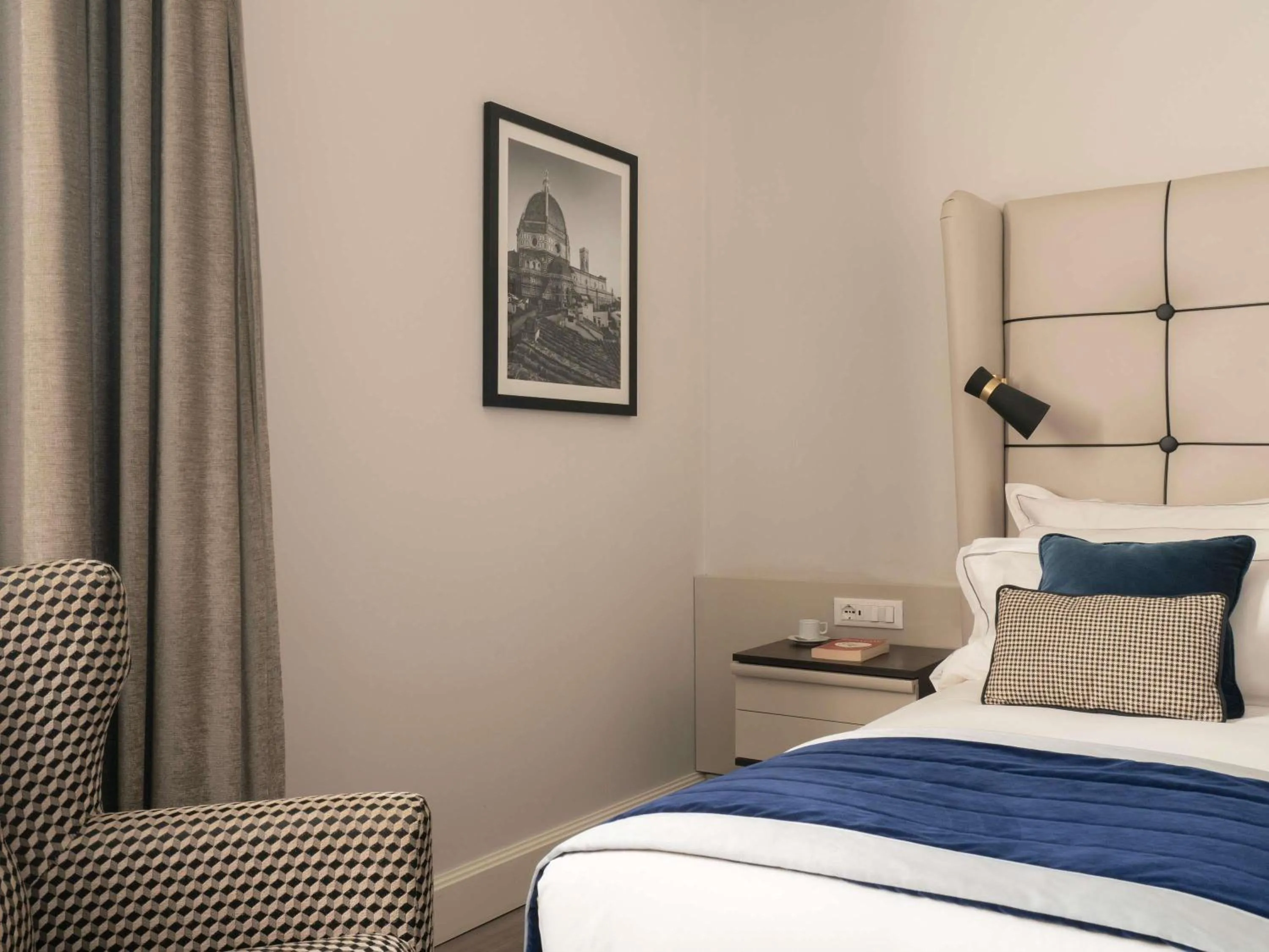 Bedroom, Bed in Cerretani Hotel Firenze - MGallery Collection