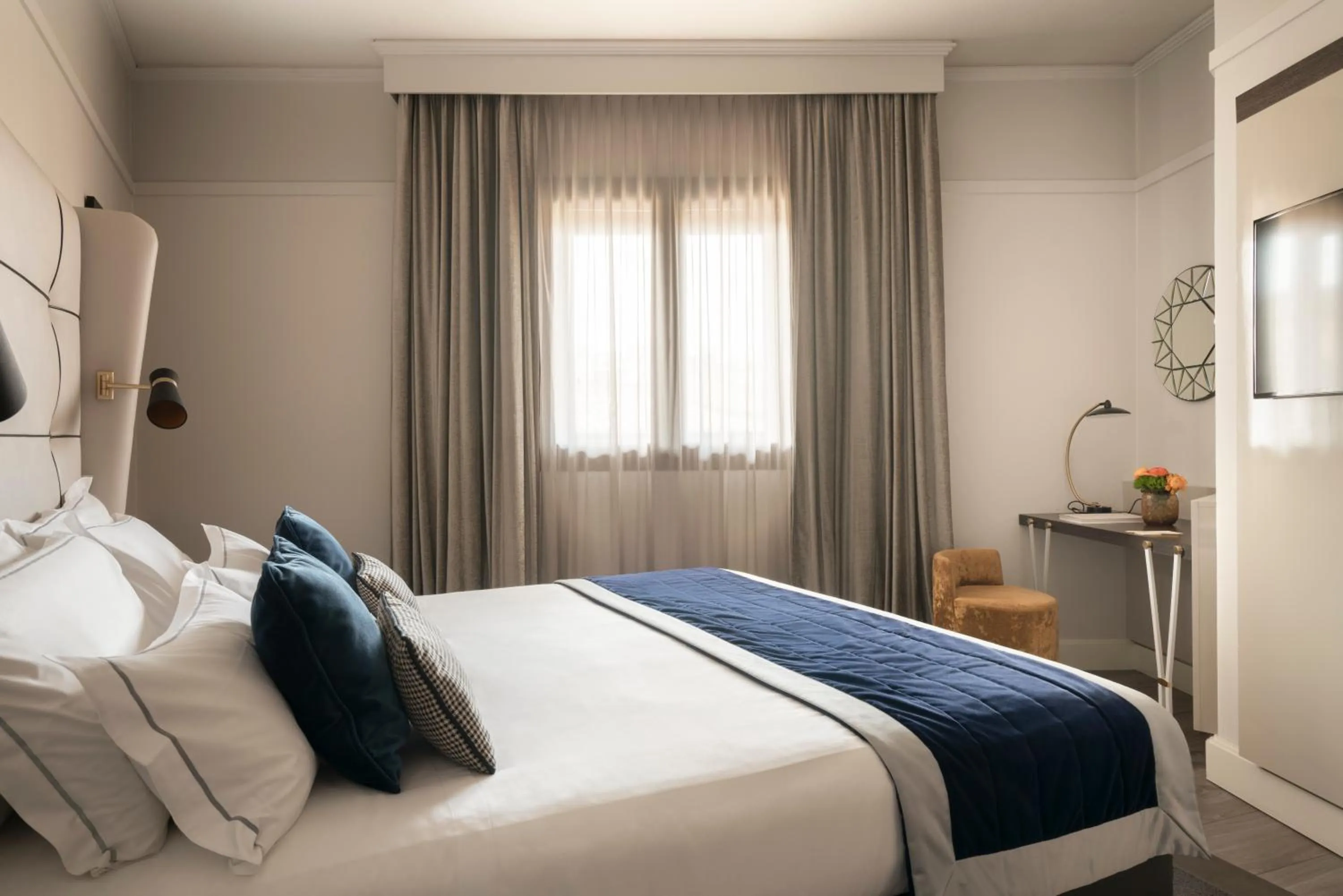 Bedroom, Bed in Cerretani Hotel Firenze - MGallery Collection