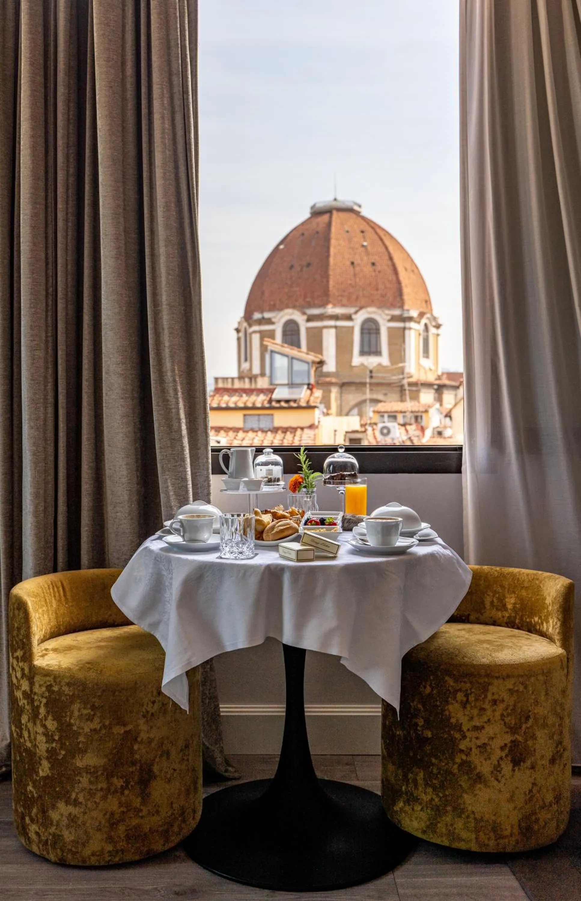 Property building in Cerretani Hotel Firenze - MGallery Collection