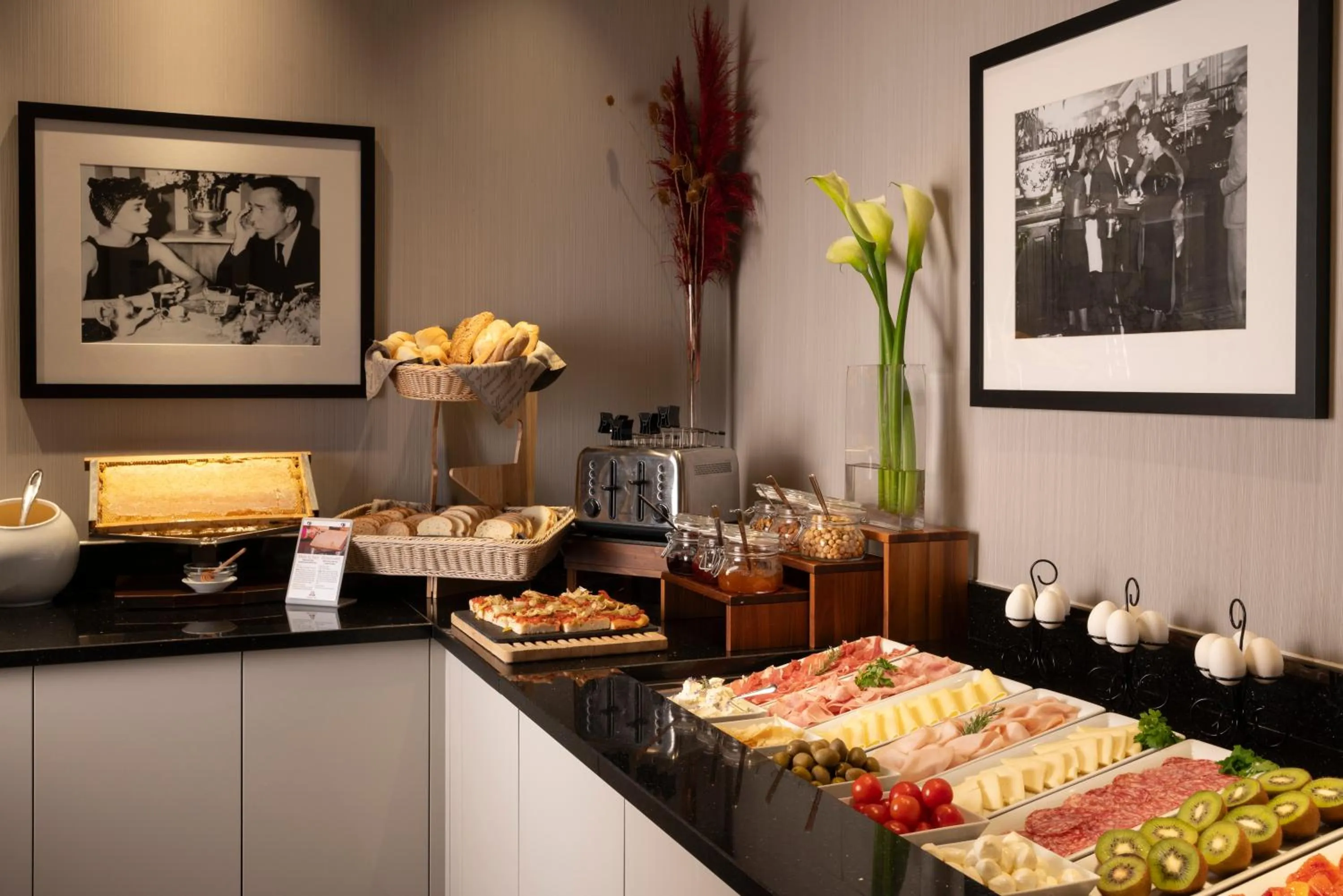 Buffet breakfast in Cerretani Hotel Firenze - MGallery Collection