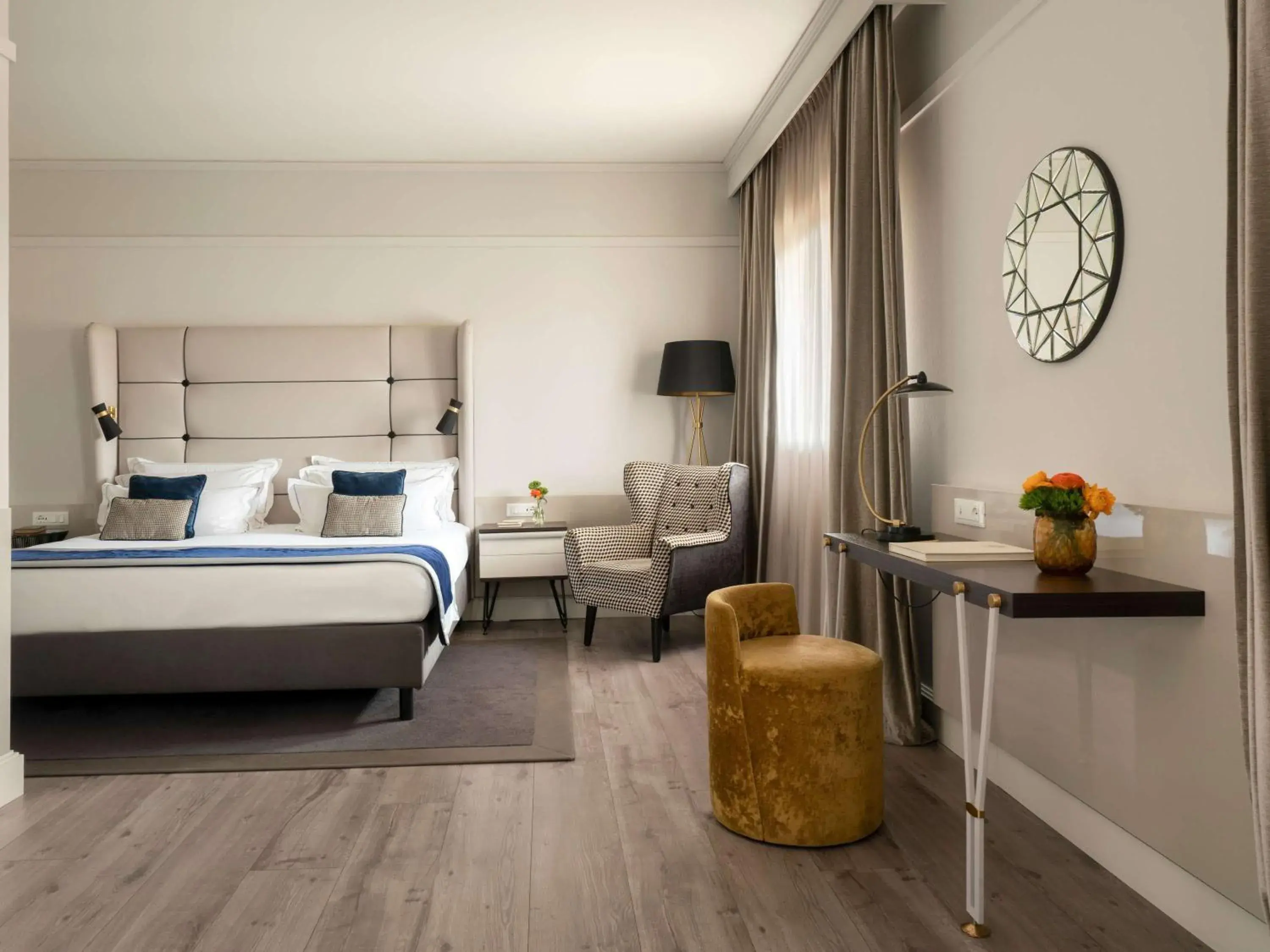 Junior King Suite with Sofa Bed in Hotel Cerretani Firenze - MGallery Collection Junior King Suite with Sofa Bed in Hotel Cerretani Firenze - MGallery Collection