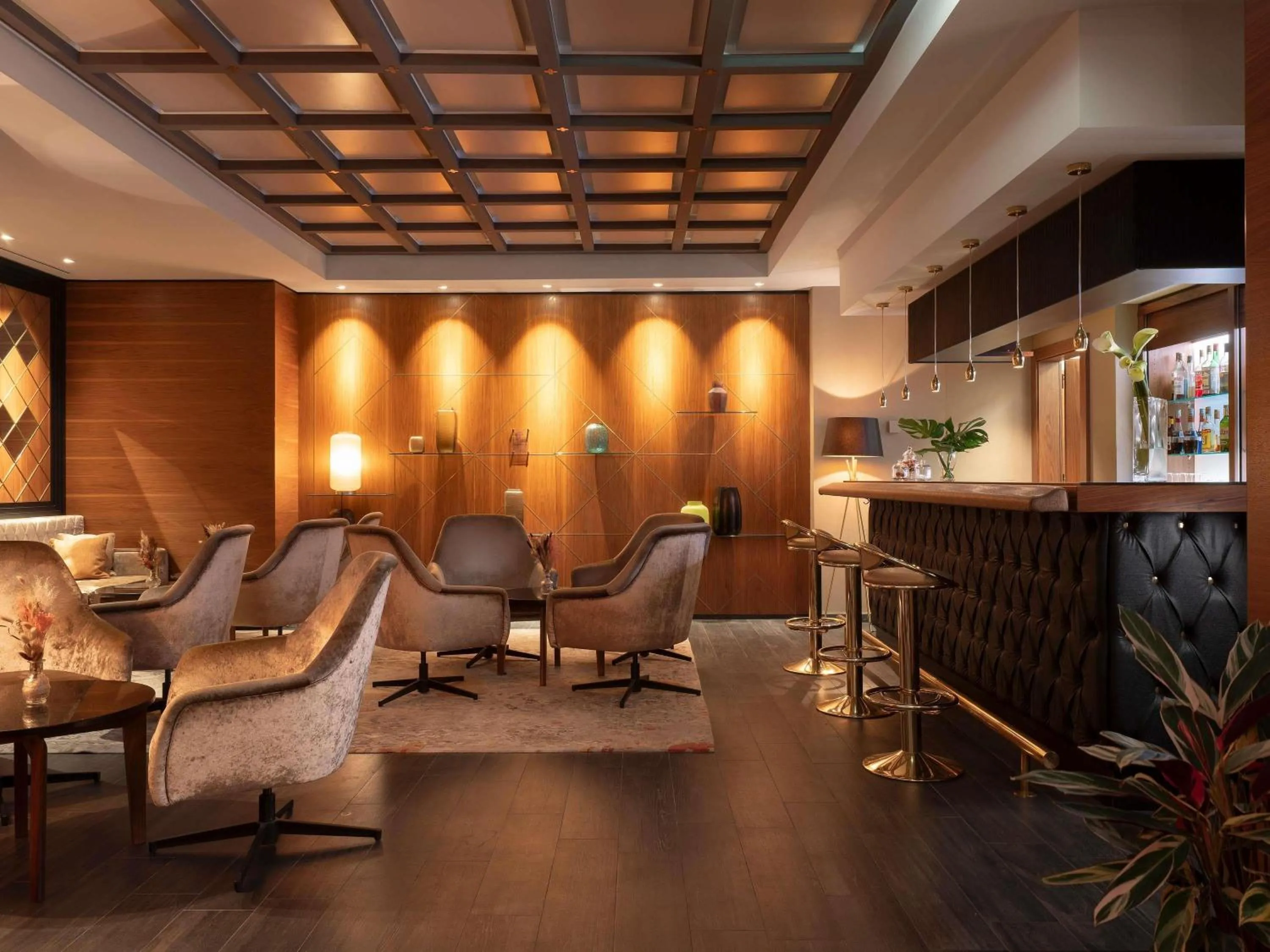 Lounge or bar in Cerretani Hotel Firenze - MGallery Collection