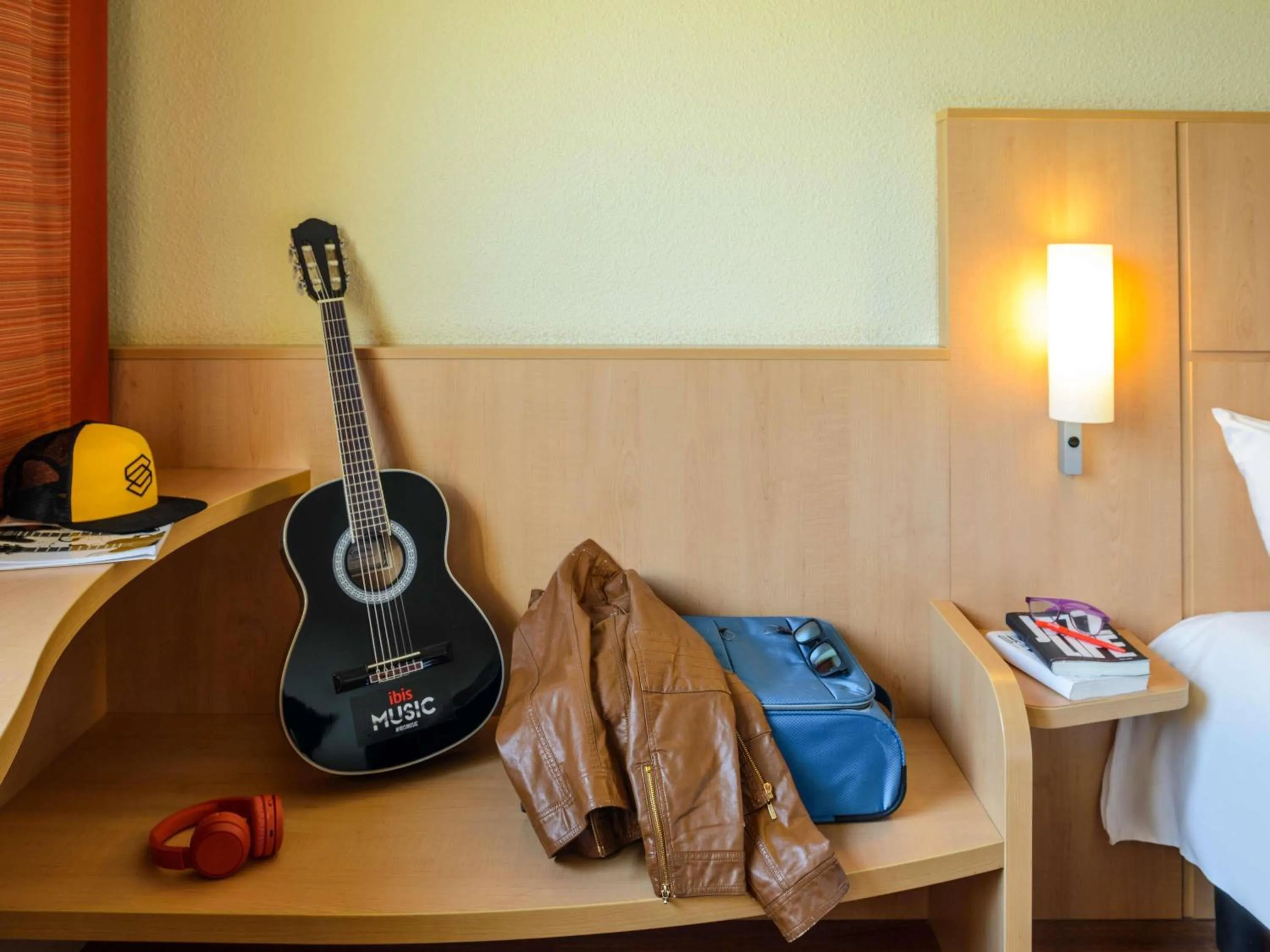 Bedroom, Bed in Hotel Ibis Milano Malpensa
