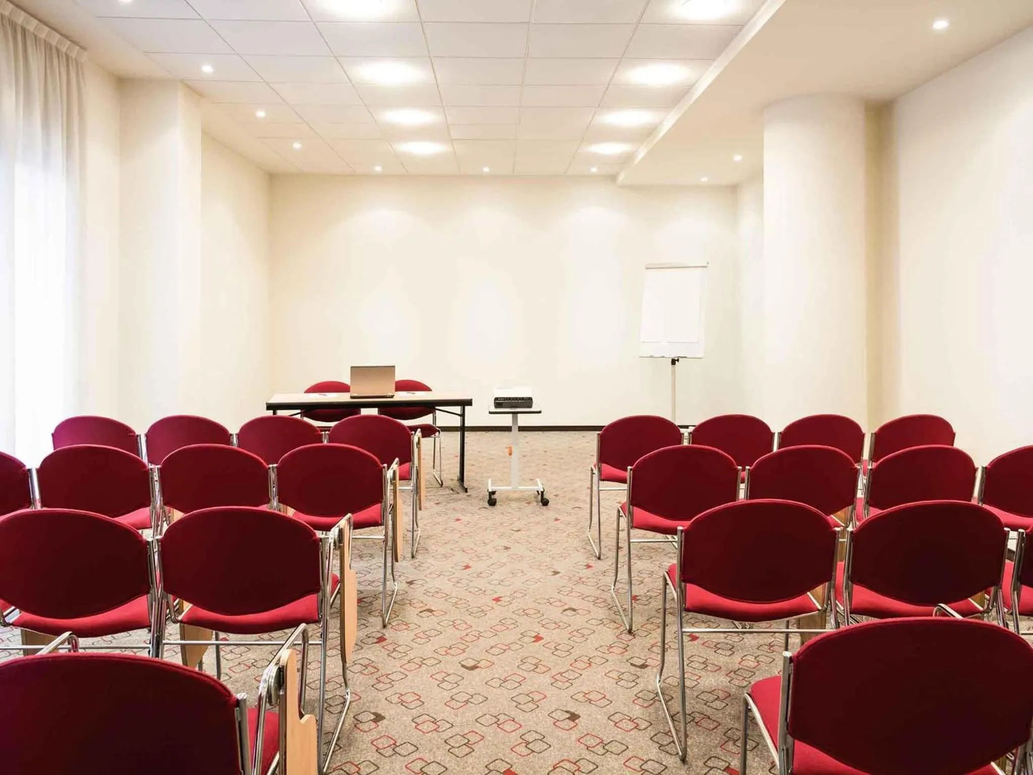 Meeting/conference room in Hotel Ibis Milano Malpensa