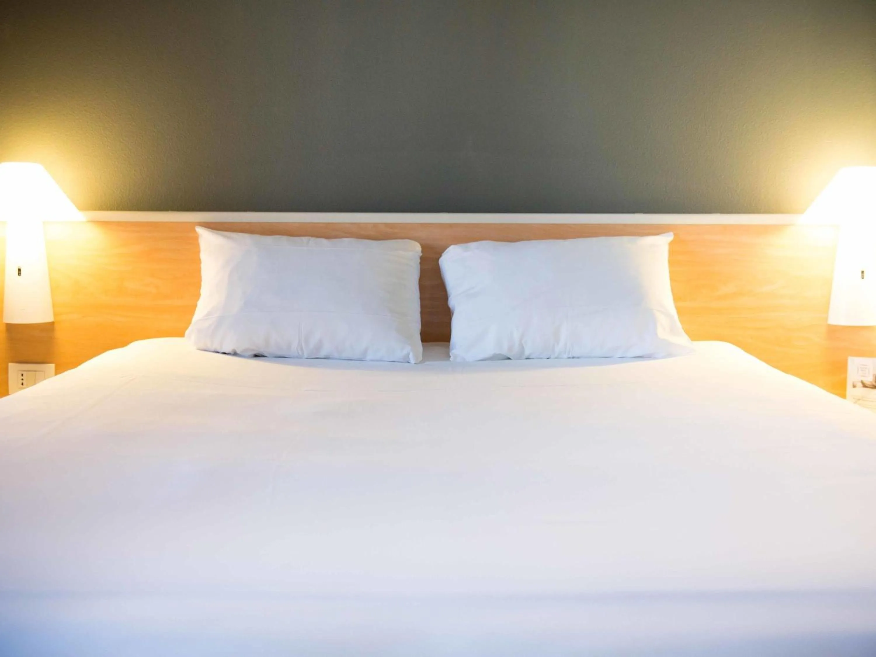 Bedroom, Bed in Hotel Ibis Firenze Nord Aeroporto