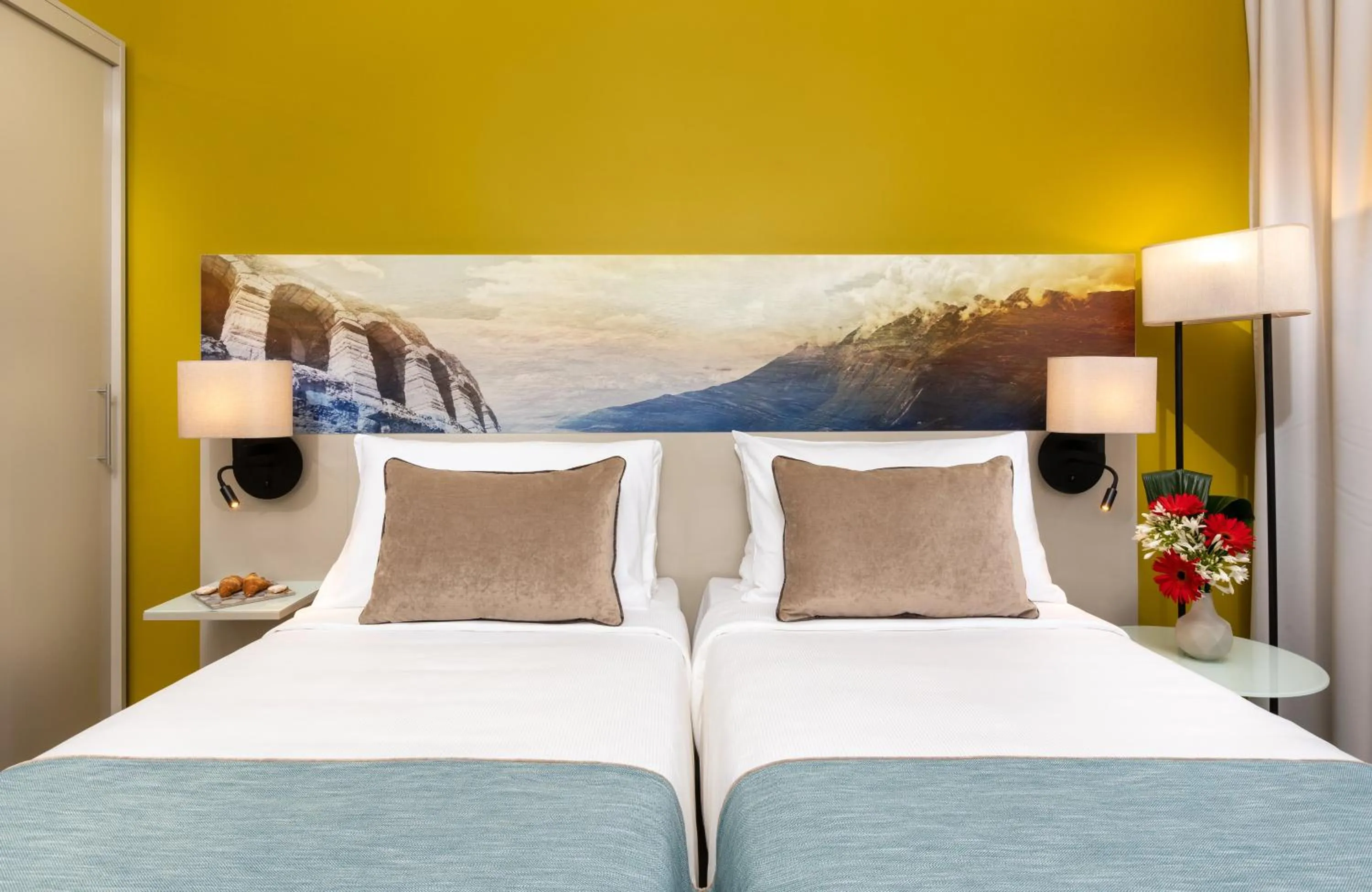 Photo of the whole room, Bed in Leonardo Hotel Verona