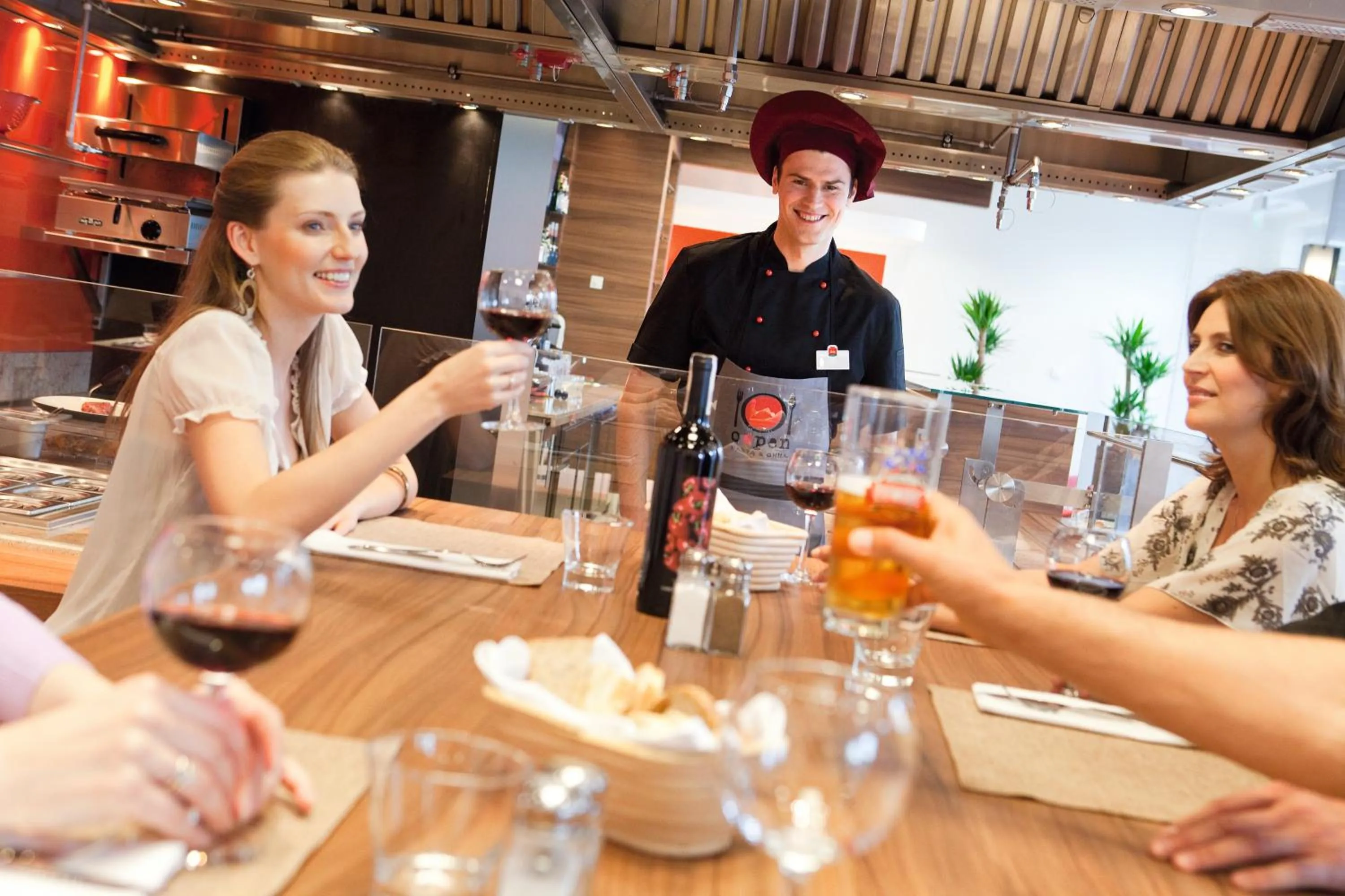 Restaurant/places to eat in Hotel Ibis Milano Ca' Granda