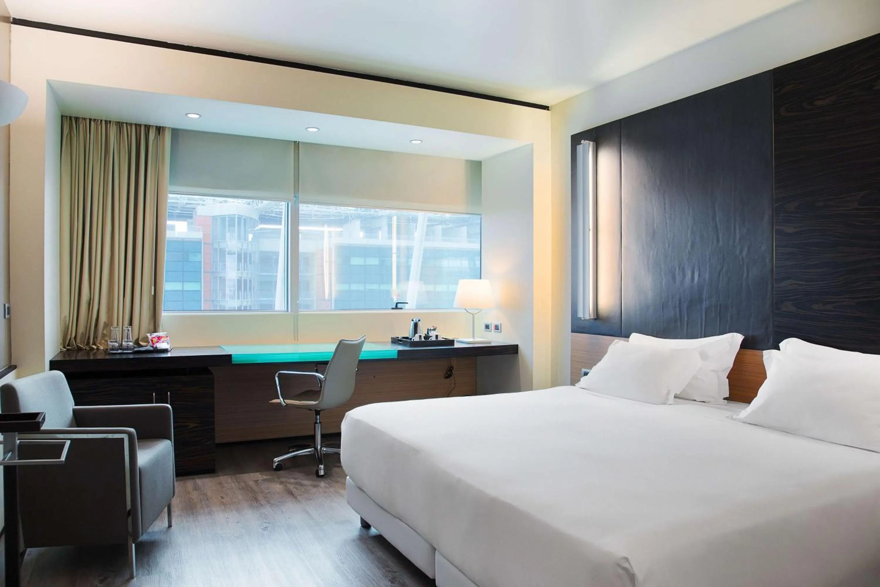 Photo of the whole room in NH Venezia Laguna Palace