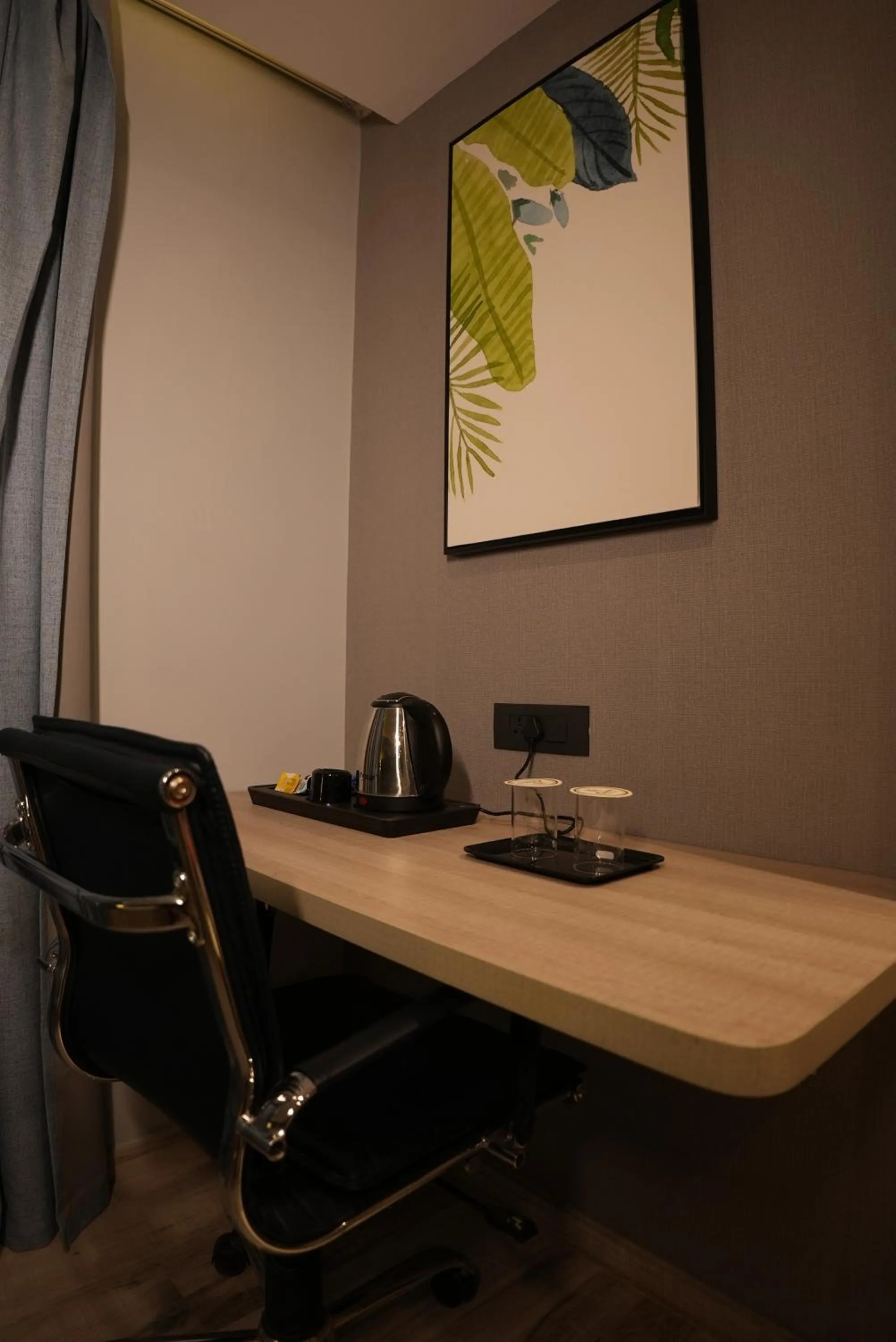 Coffee/tea facilities in HOTEL OCEAN VISTA BAY