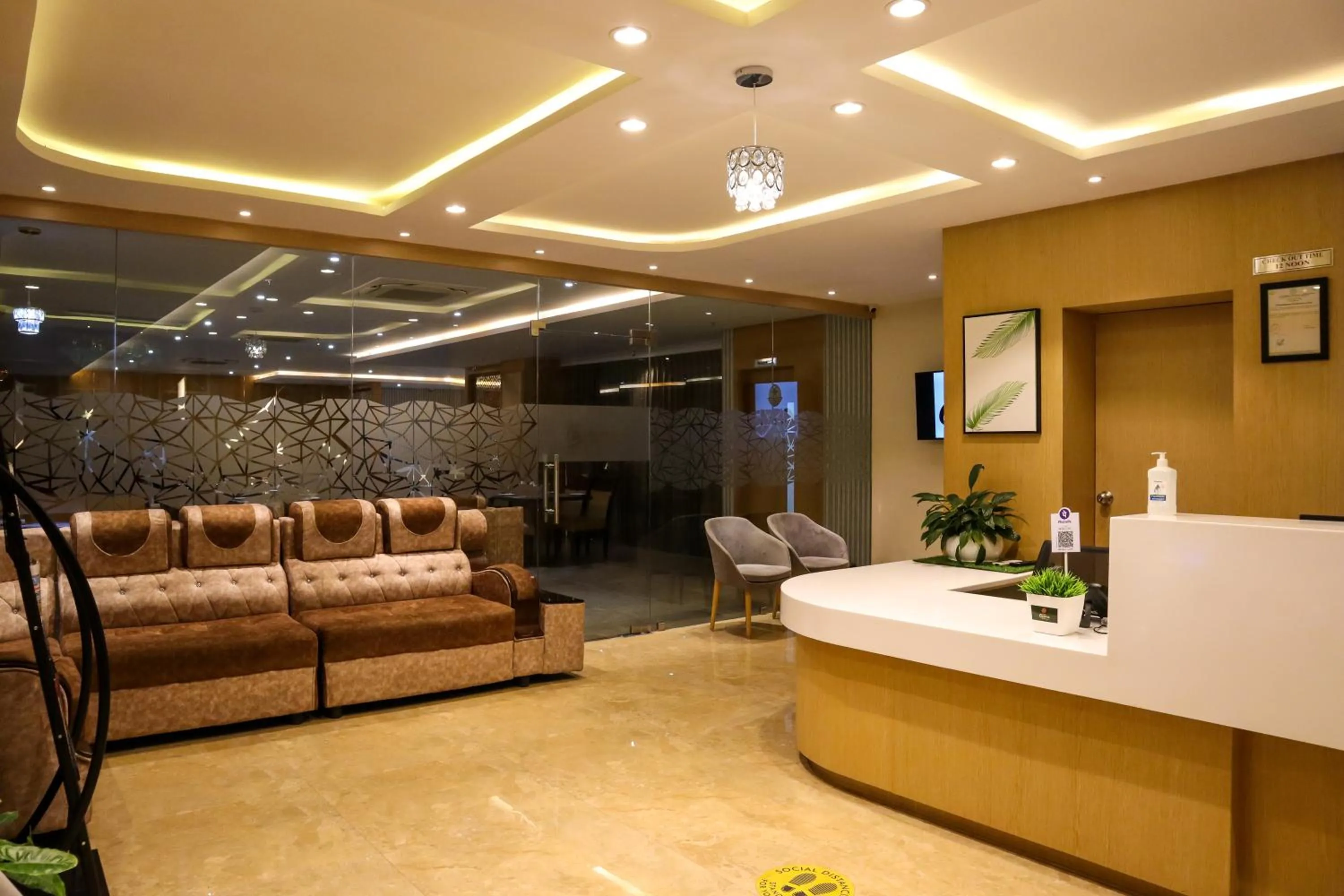 Lobby or reception in HOTEL OCEAN VISTA BAY