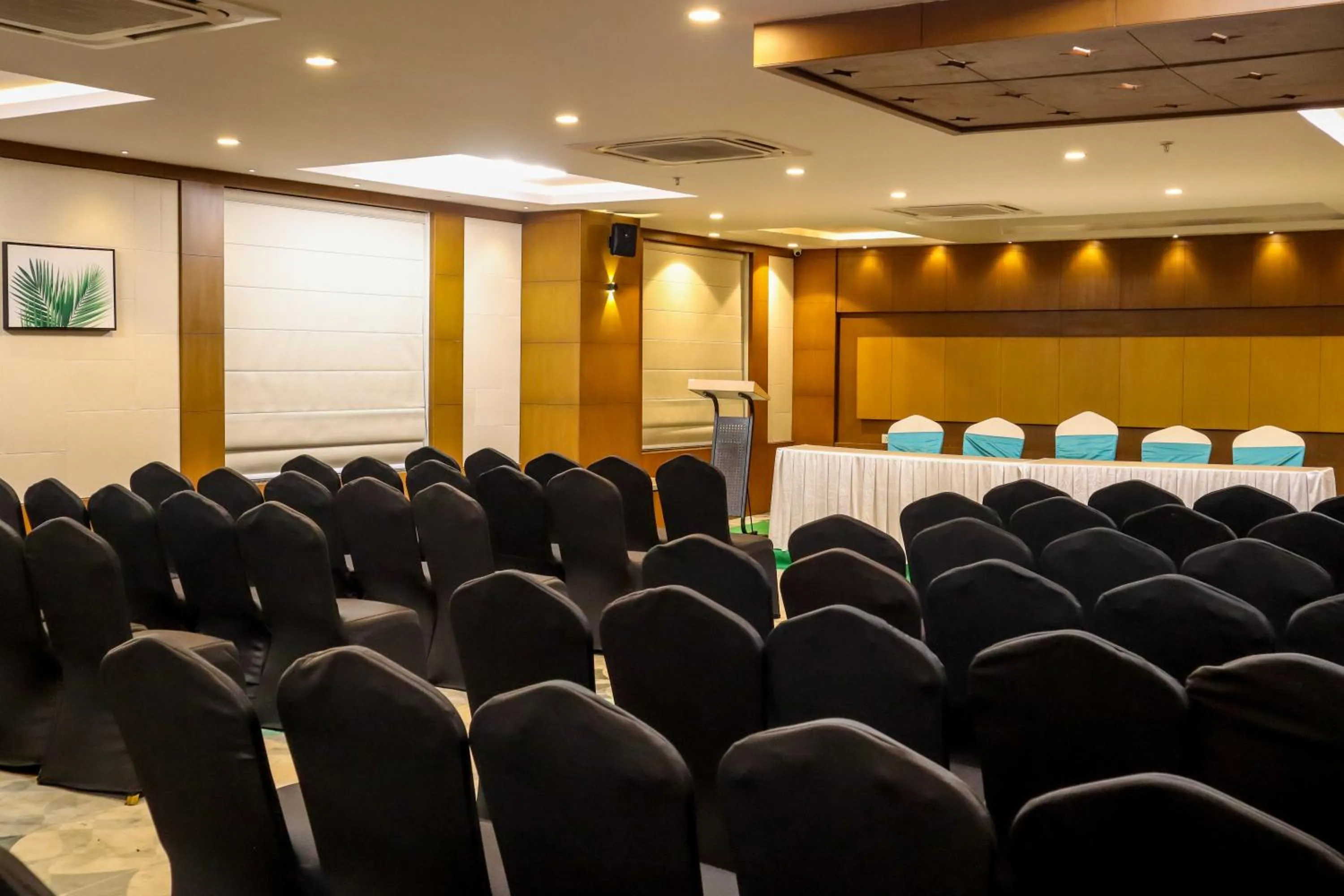 Meeting/conference room in HOTEL OCEAN VISTA BAY