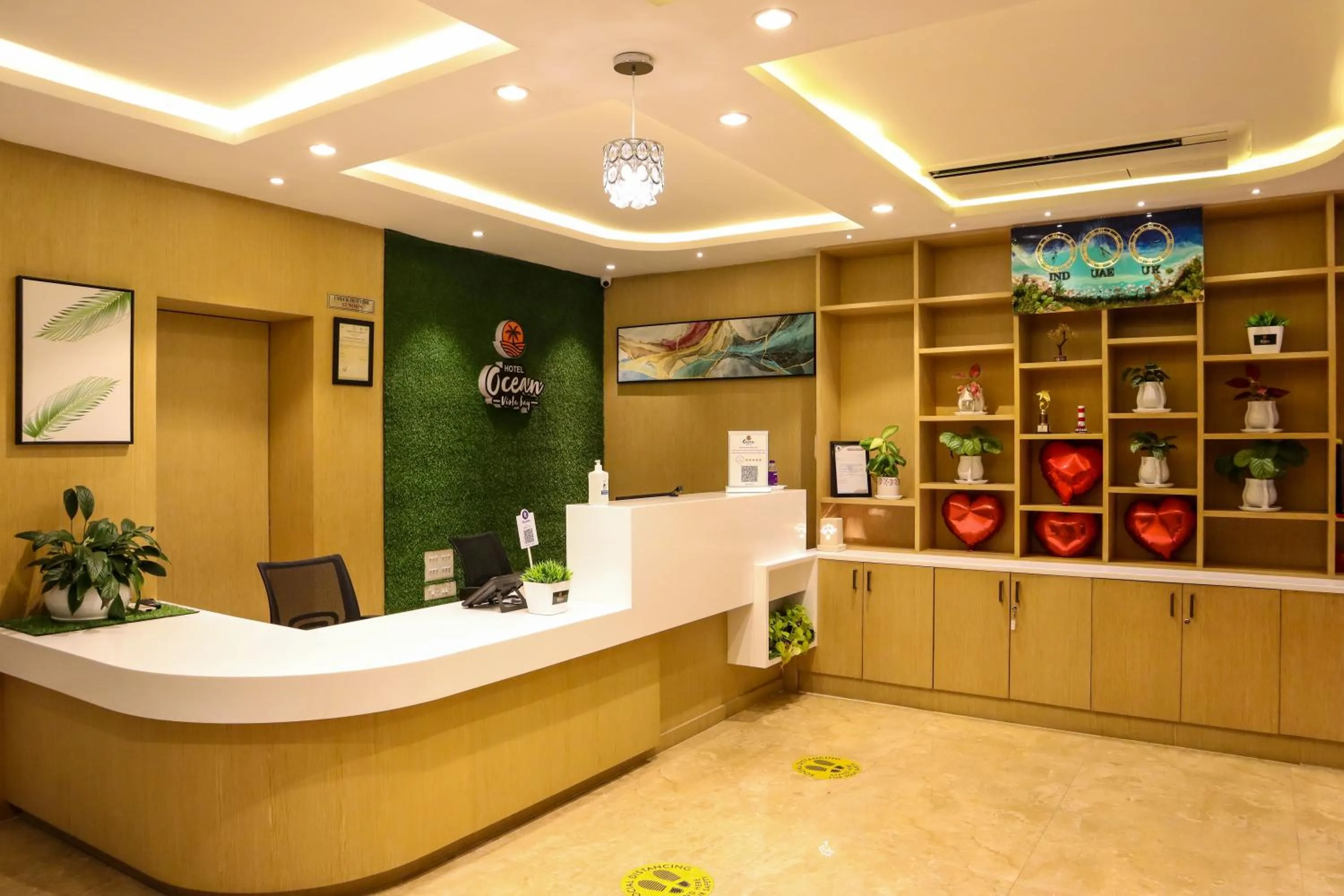 Lobby or reception in HOTEL OCEAN VISTA BAY