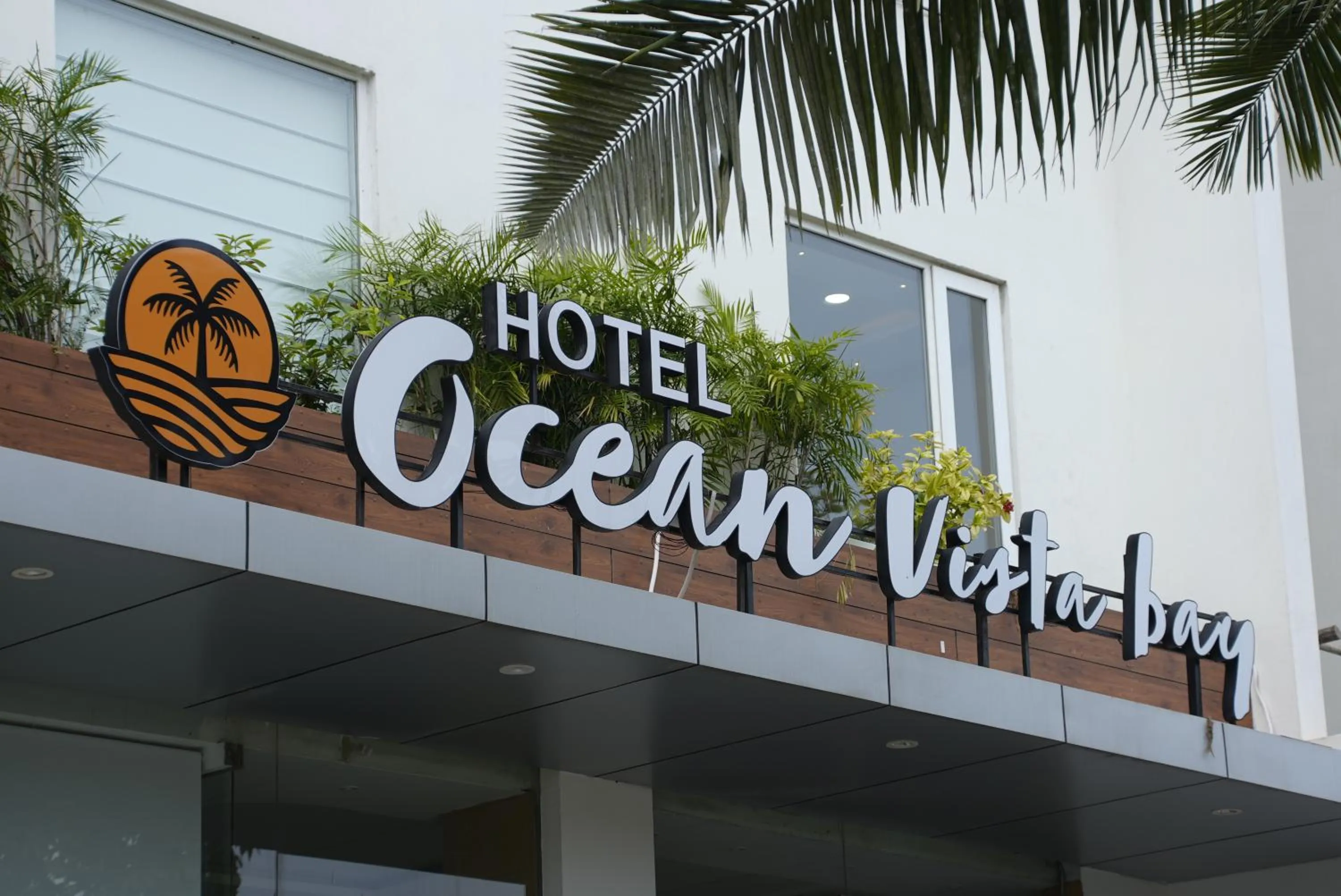 Logo/Certificate/Sign in HOTEL OCEAN VISTA BAY