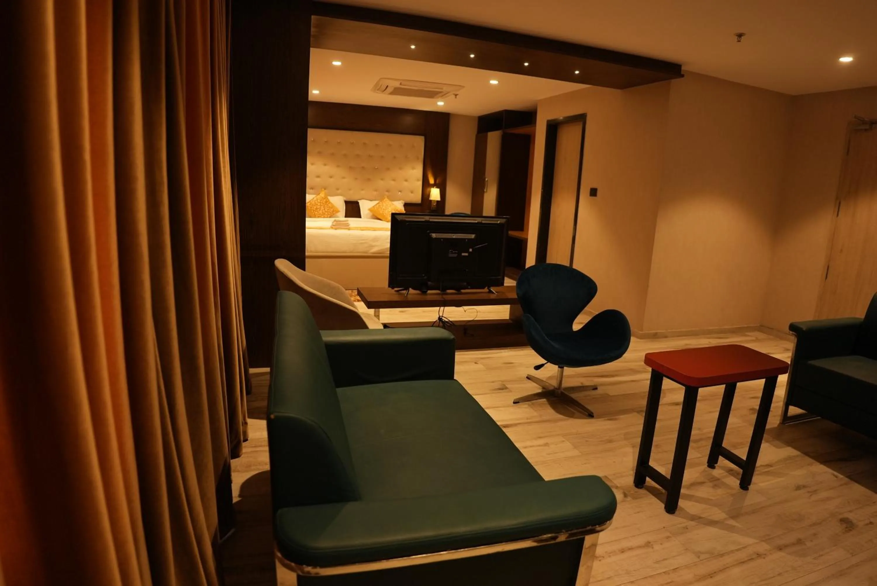 Living room in HOTEL OCEAN VISTA BAY