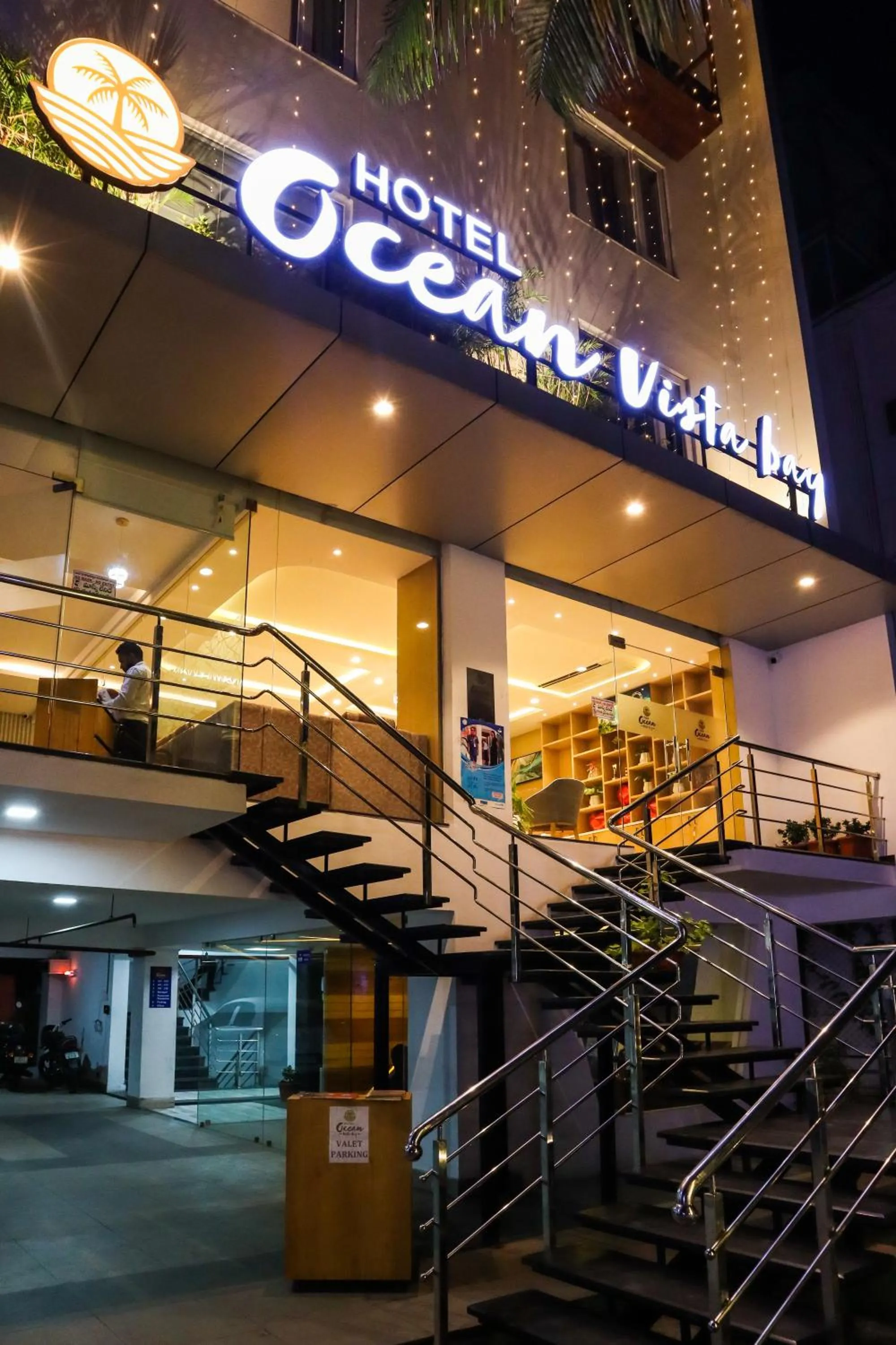 Property building in HOTEL OCEAN VISTA BAY