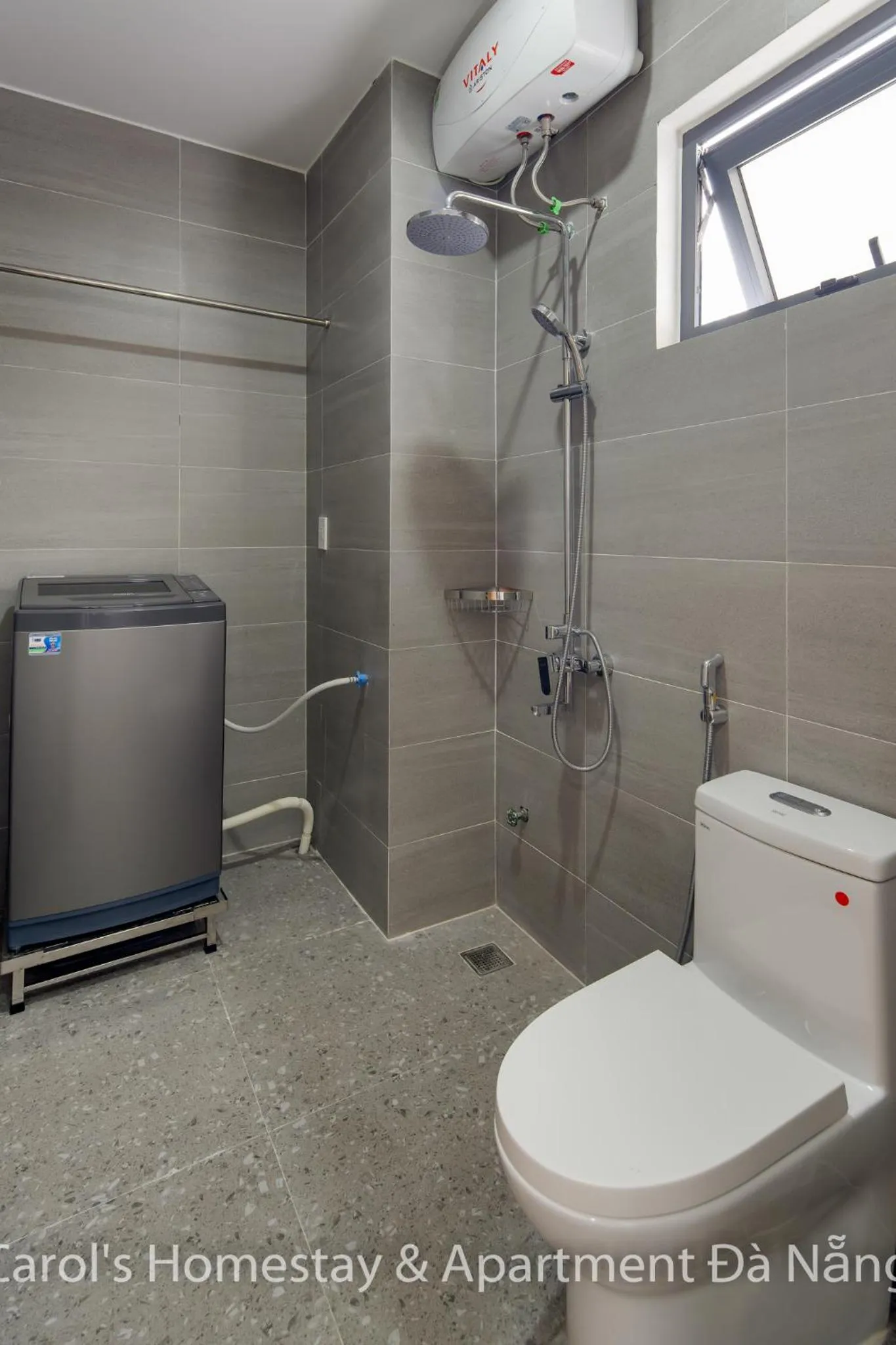 Bathroom in Carol Homestay & Apartment Da Nang 3