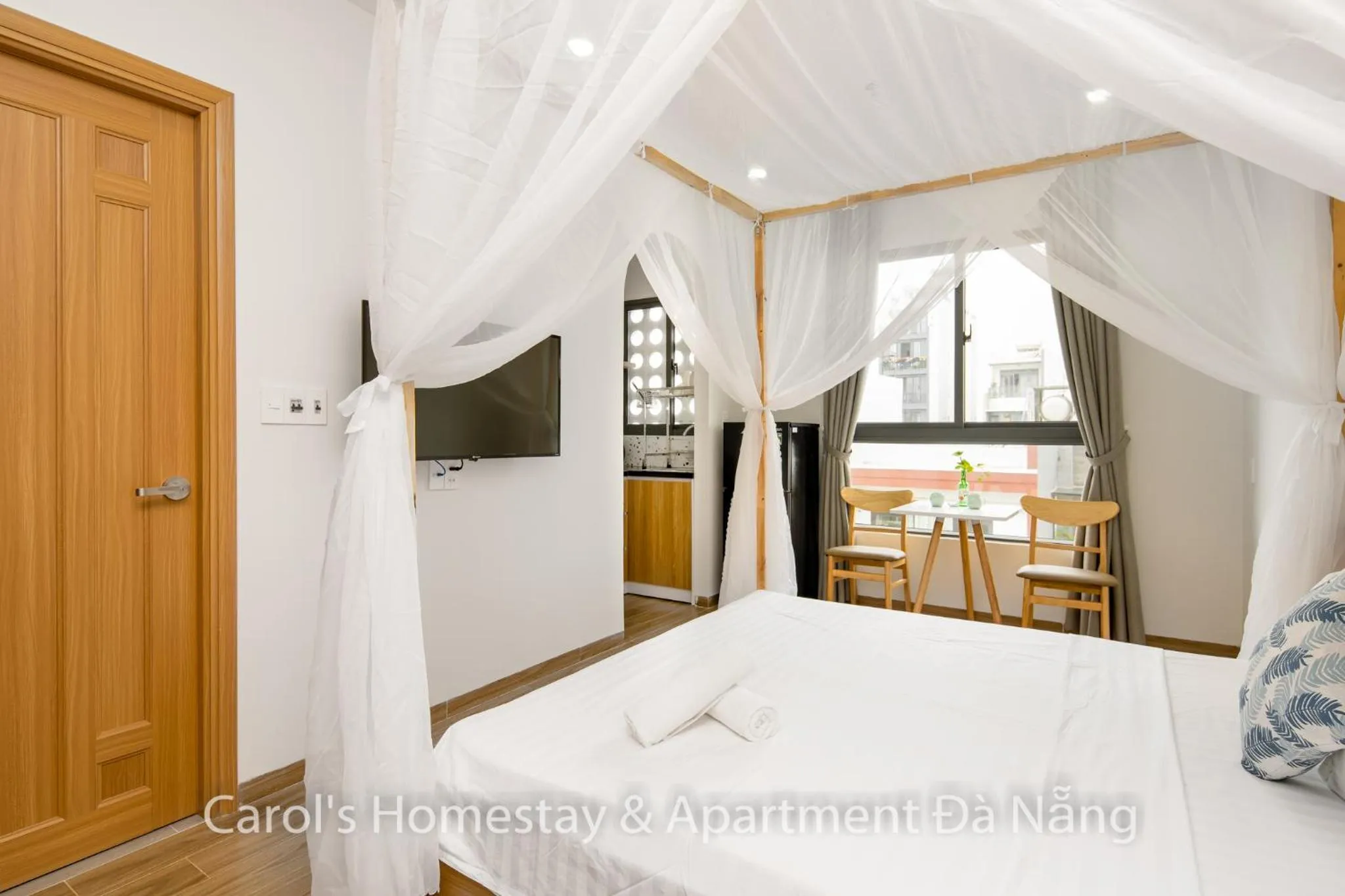 Photo of the whole room, Bed in Carol Homestay & Apartment Da Nang 3