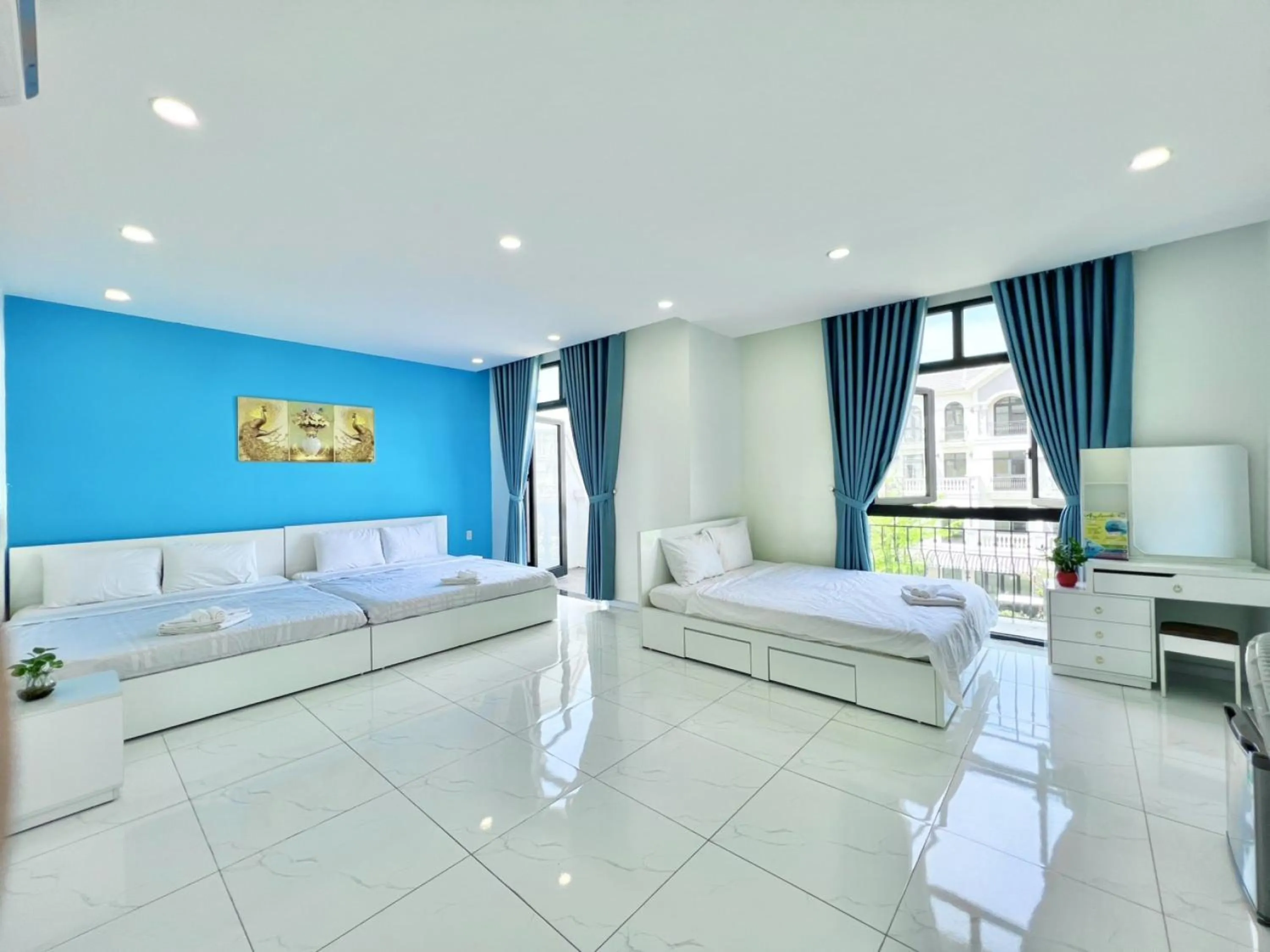 Deluxe Family Room in Ngân Hà GrandWorld Phú Quốc