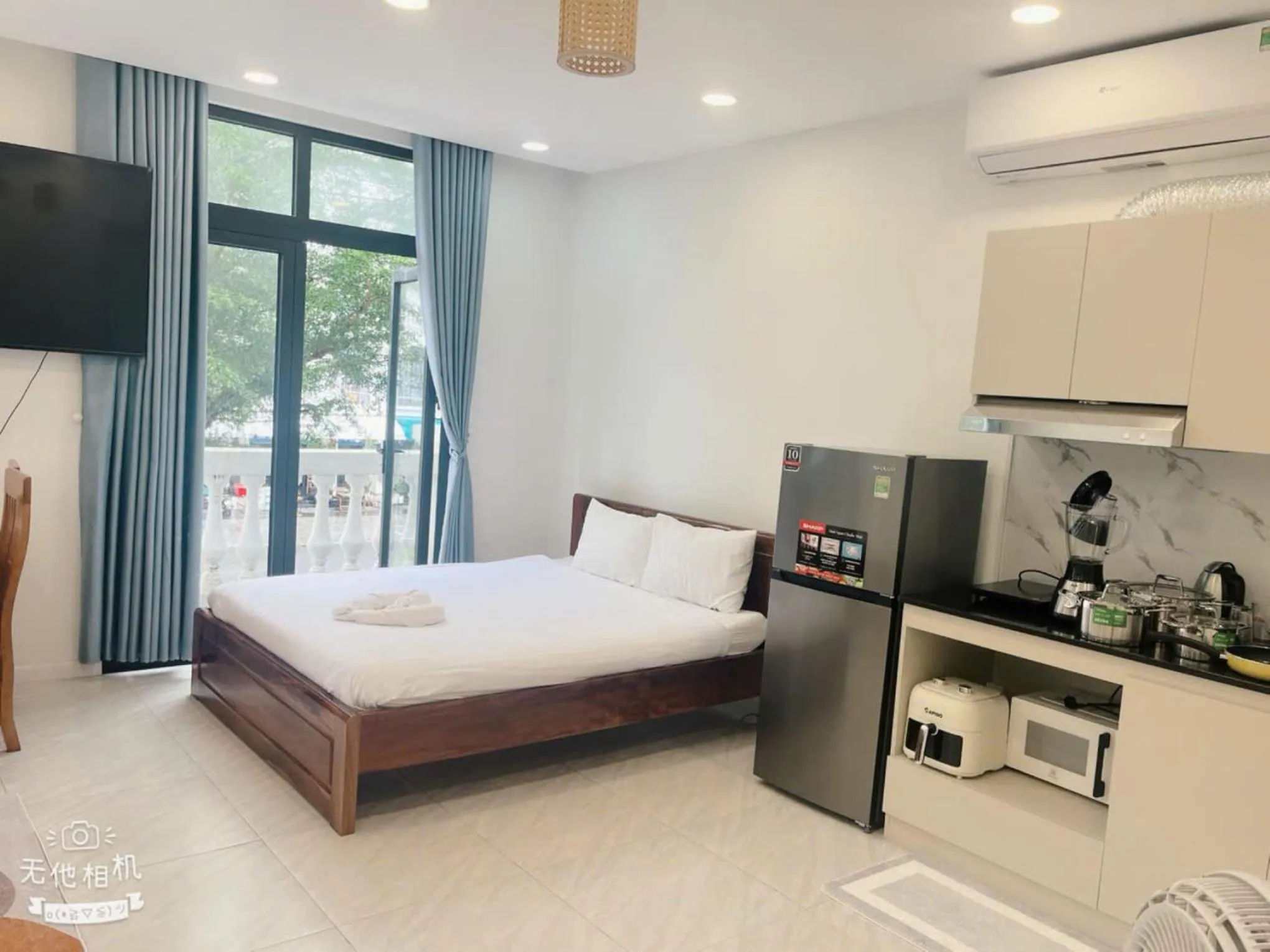 Balcony/Terrace, Bed in Ngân Hà Star Homestay - Grand World Phú Quốc