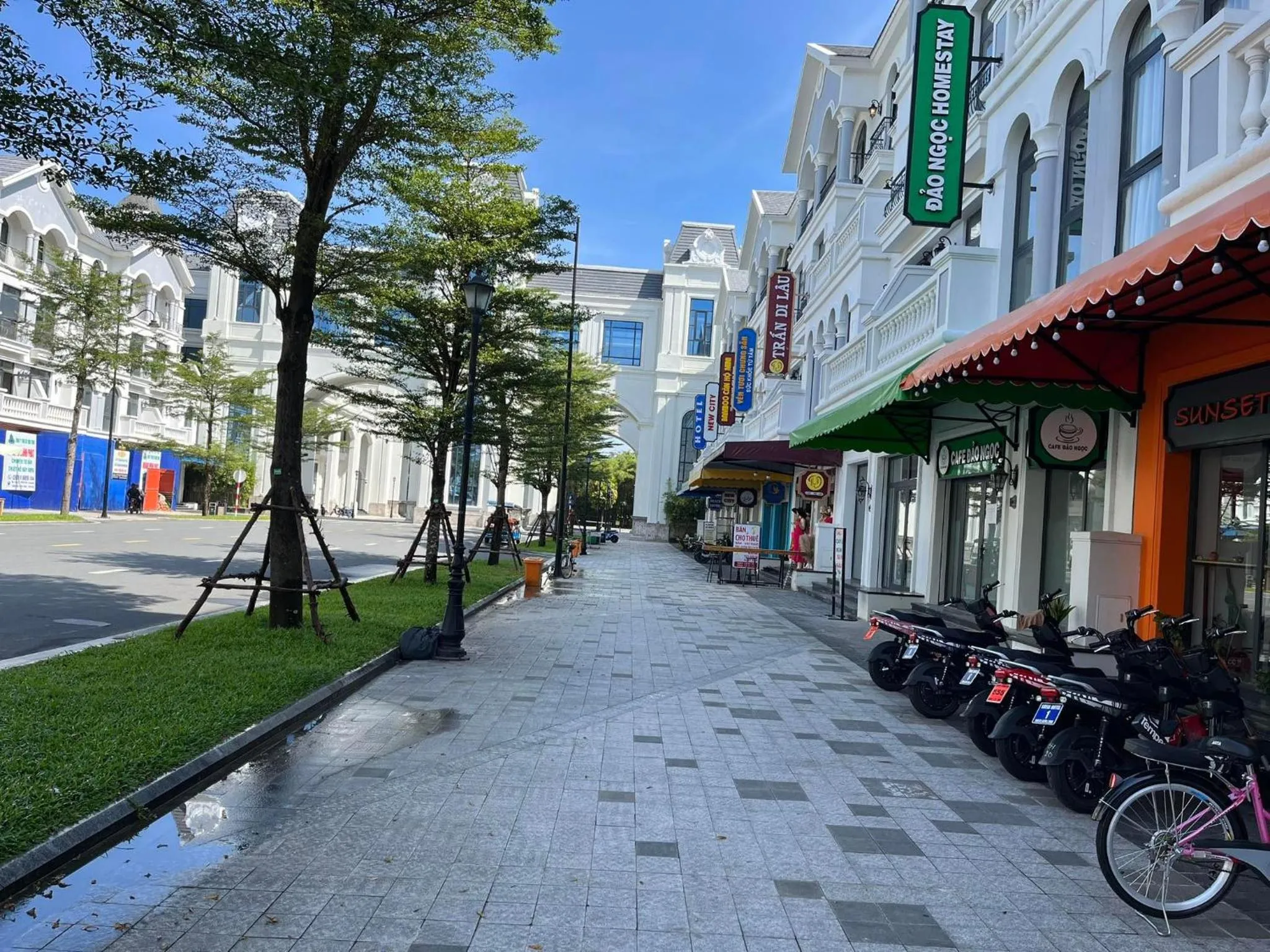 Neighbourhood in Ngân Hà Star Homestay - Grand World Phú Quốc