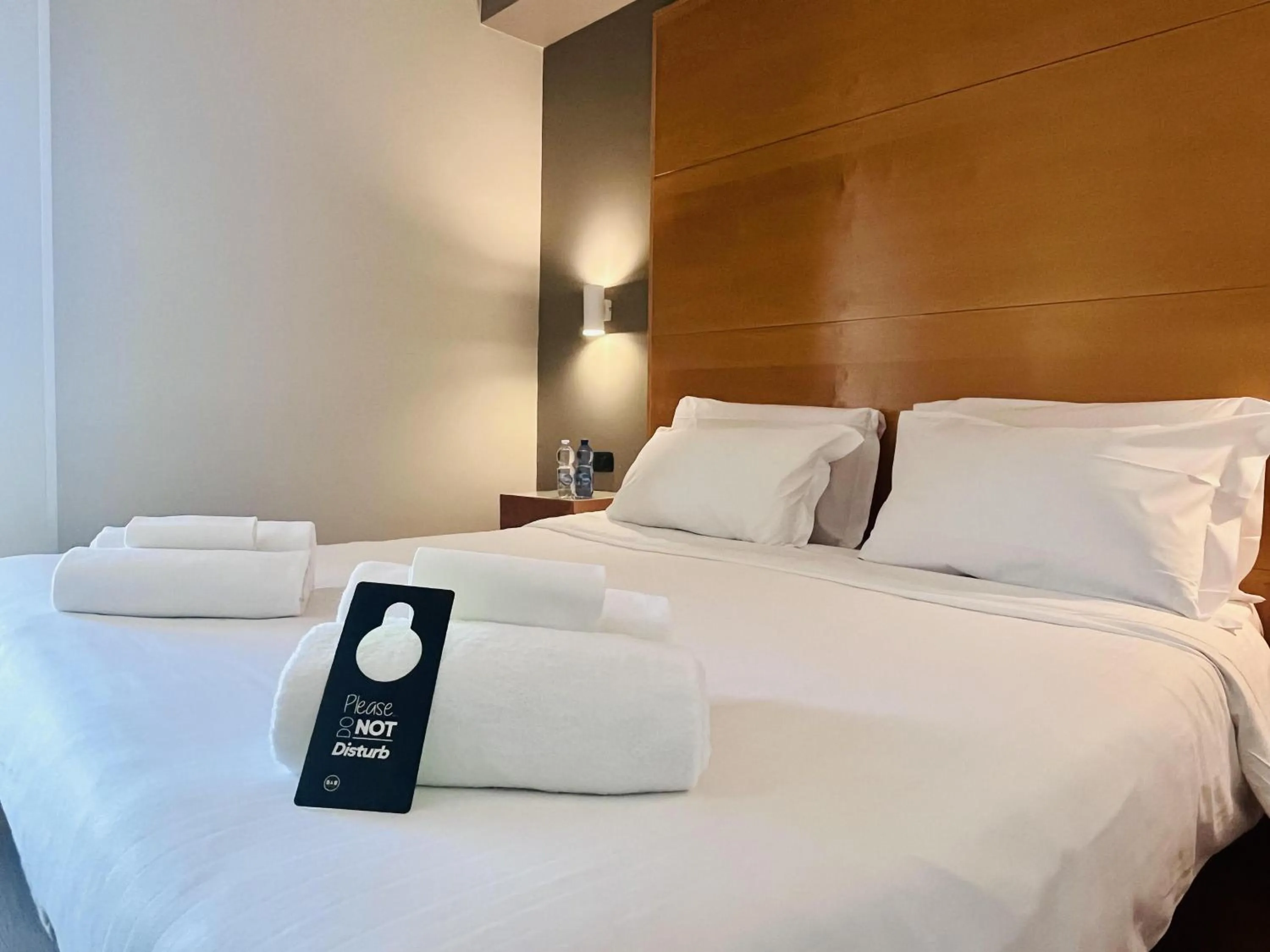 Photo of the whole room, Bed in B&B HOTEL Pisa Airport