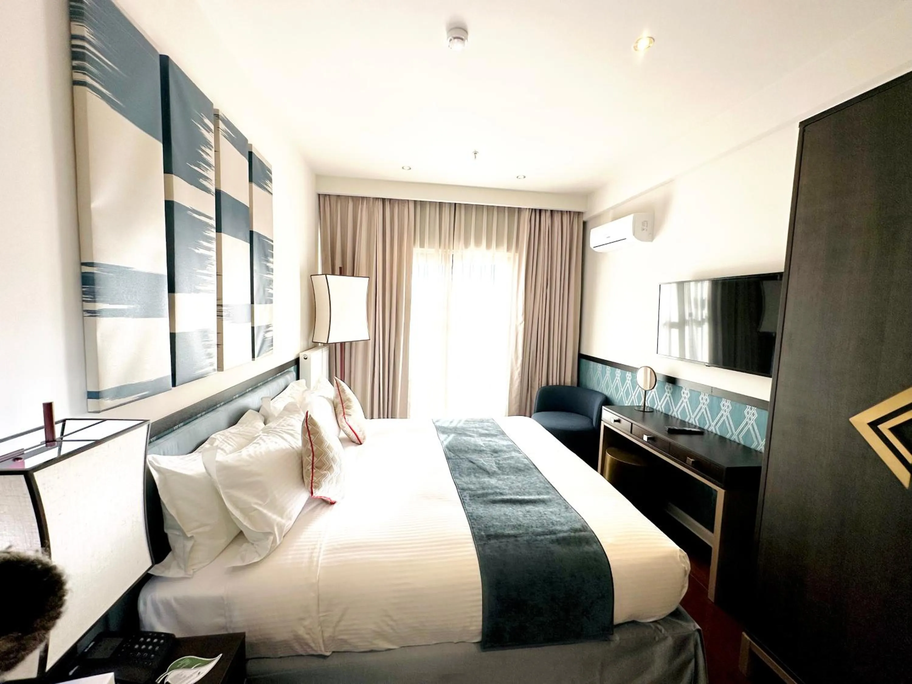 Bed in Somerset City Centre Atyrau