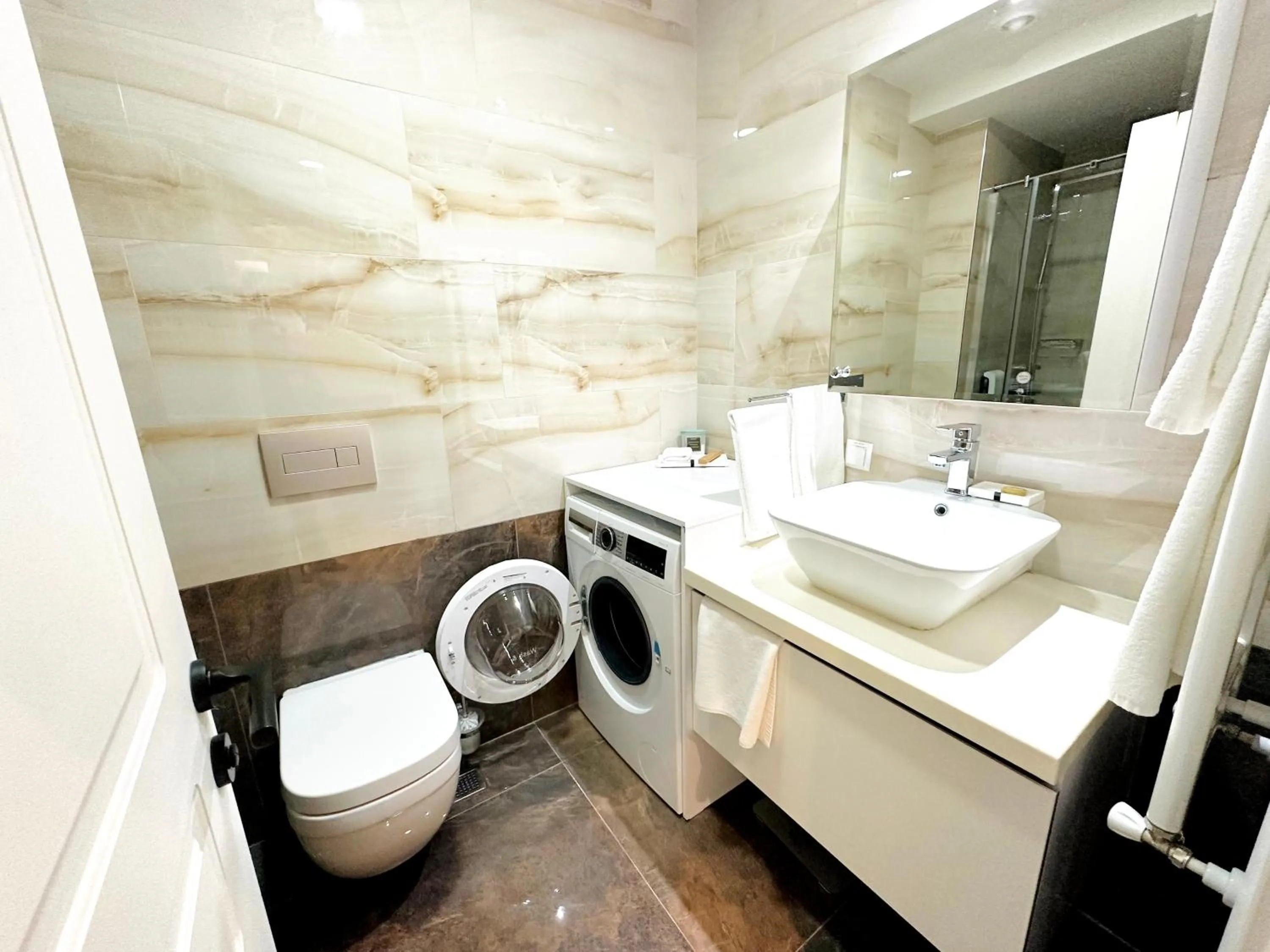 Bathroom in Somerset City Centre Atyrau