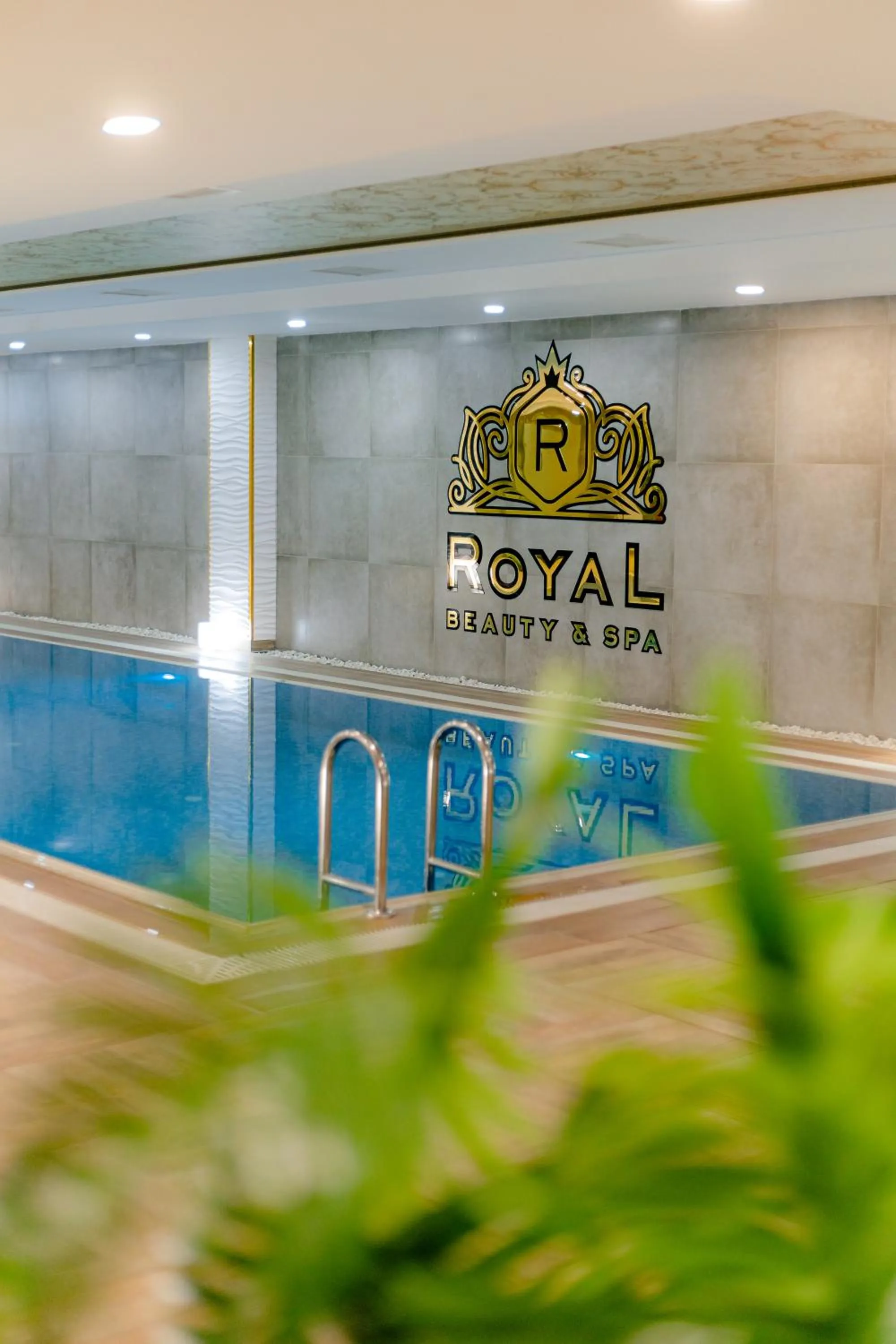 Swimming pool in Somerset City Centre Atyrau