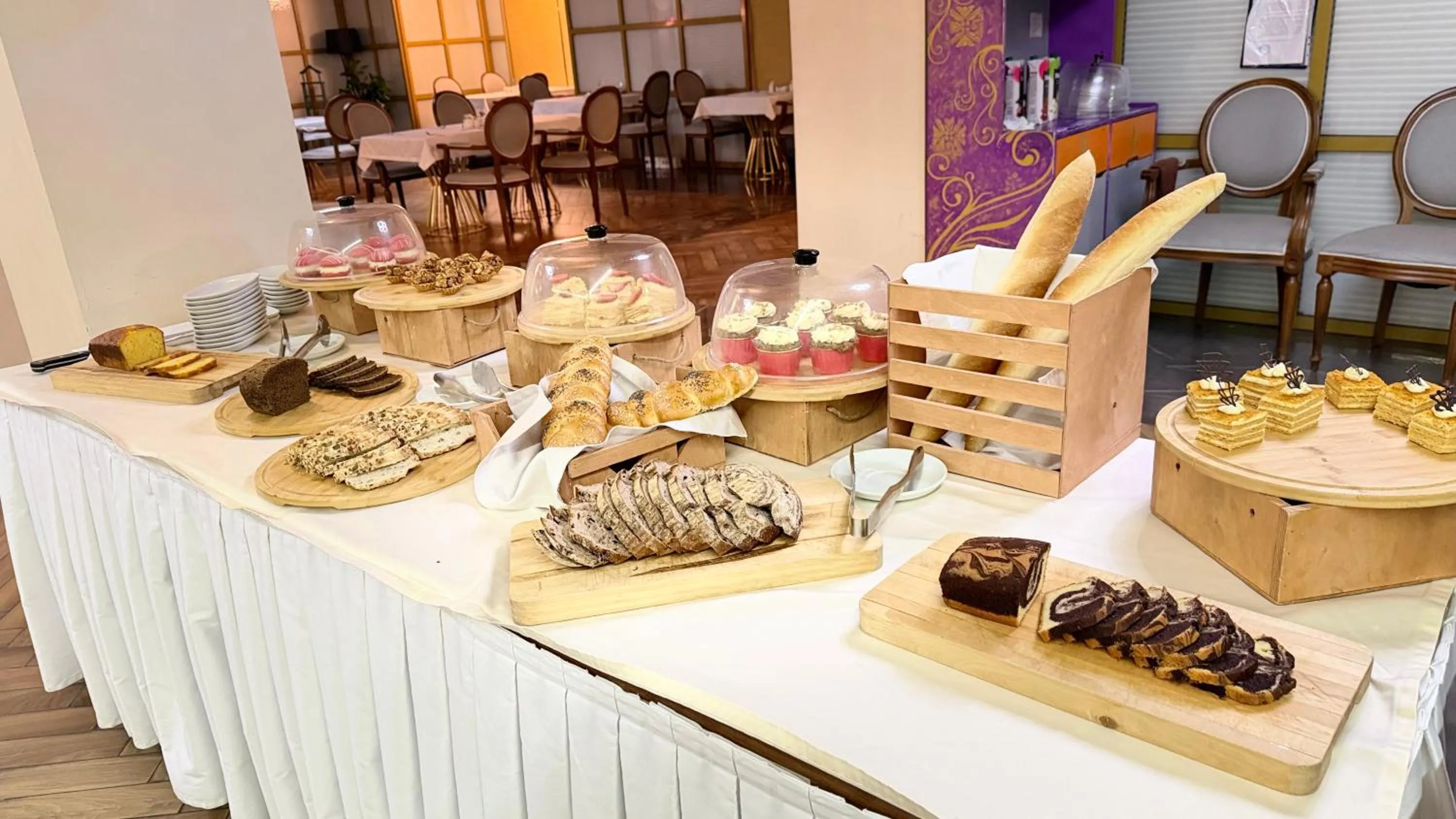 Breakfast in Somerset City Centre Atyrau