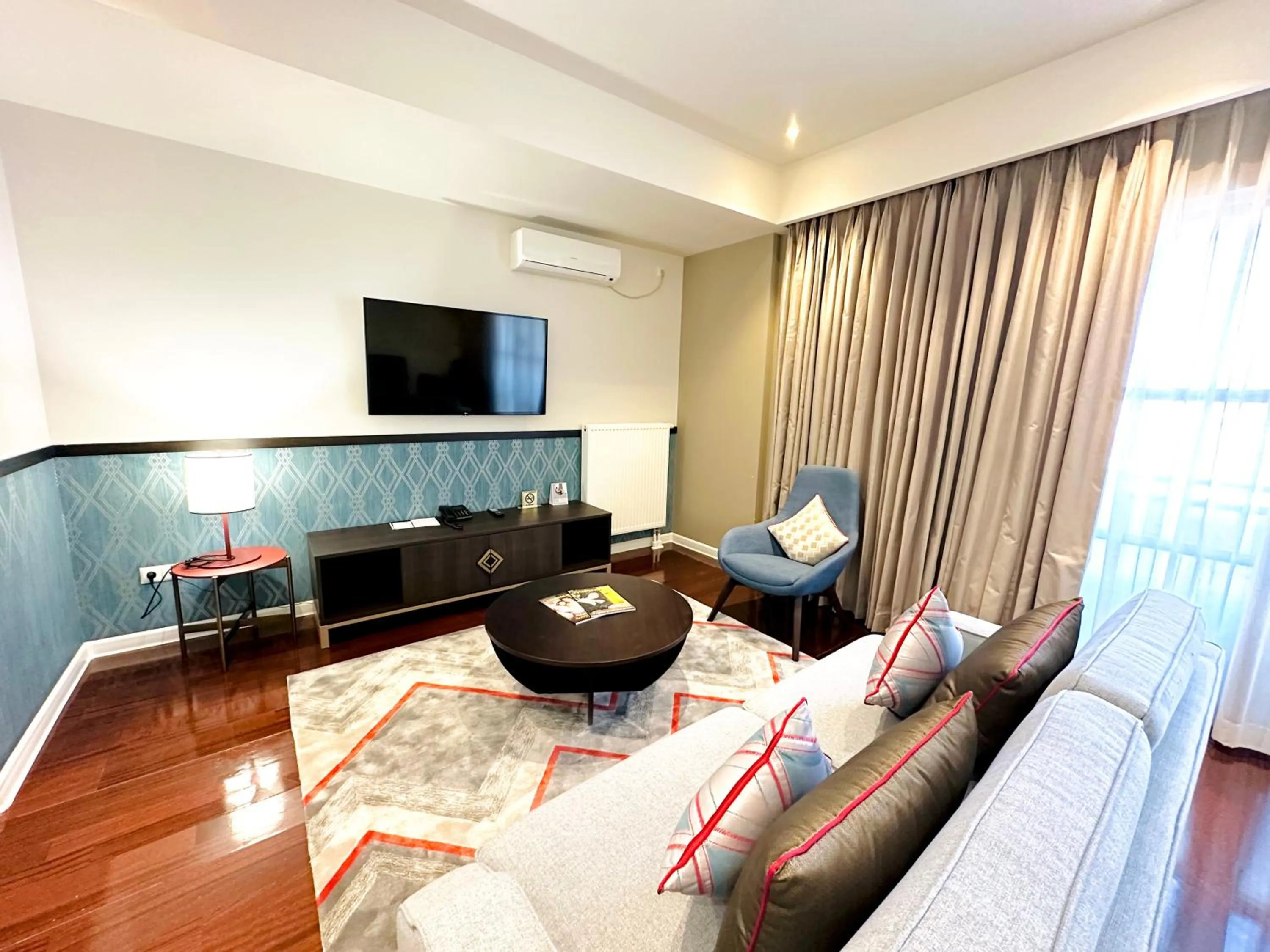 TV and multimedia in Somerset City Centre Atyrau