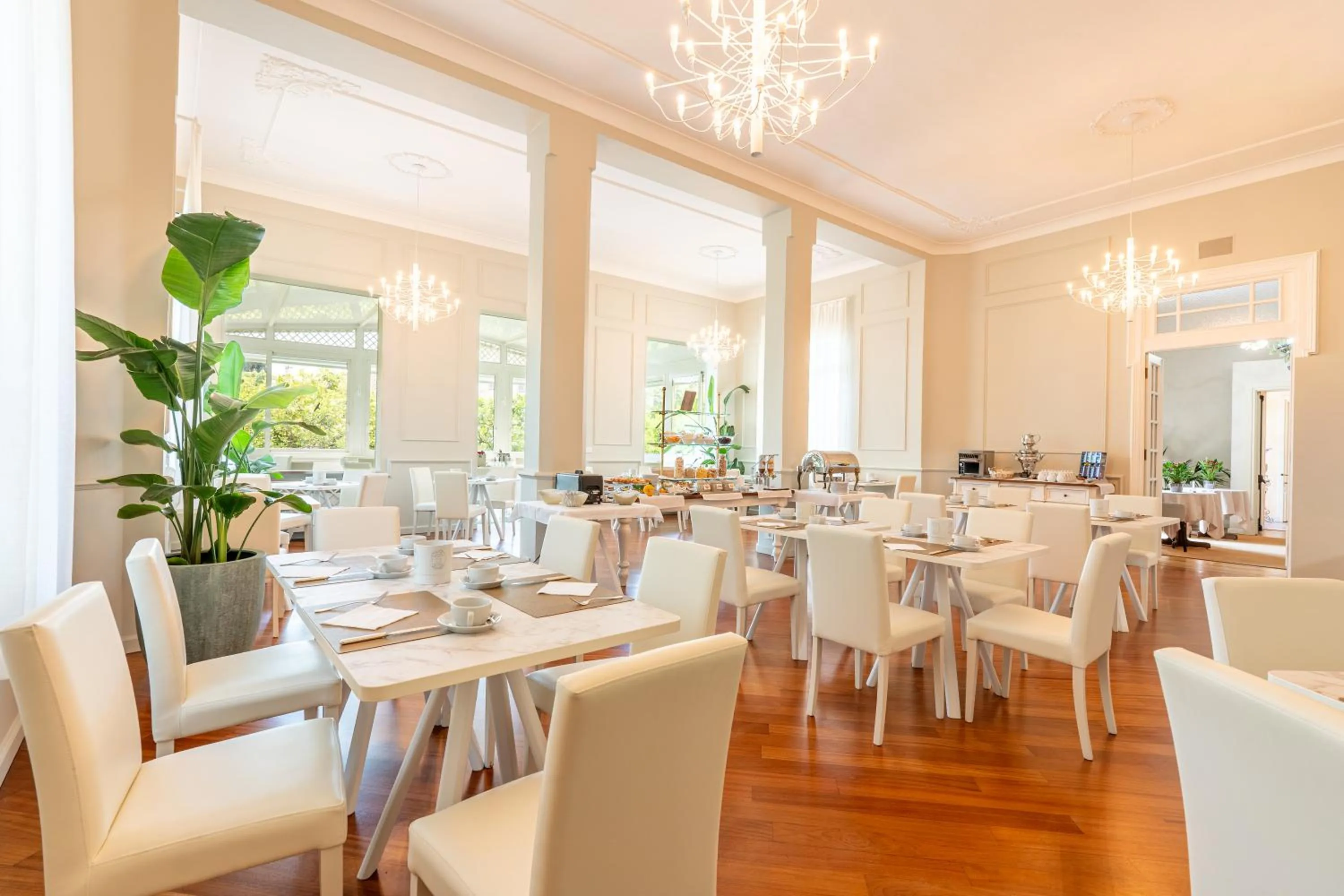 Breakfast in Hotel Villa Elisa & Spa