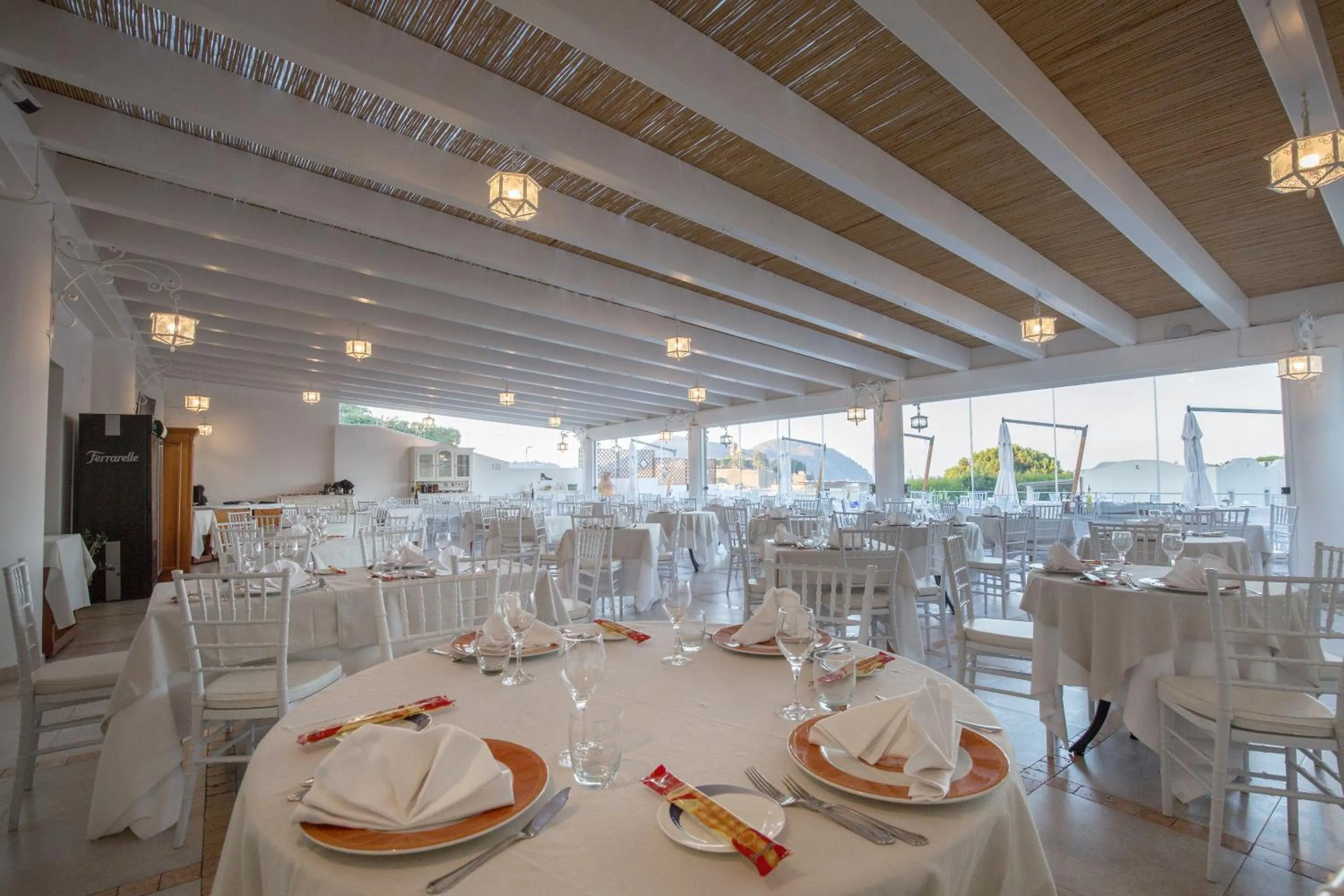 Restaurant/places to eat in Hotel Tritone Lipari