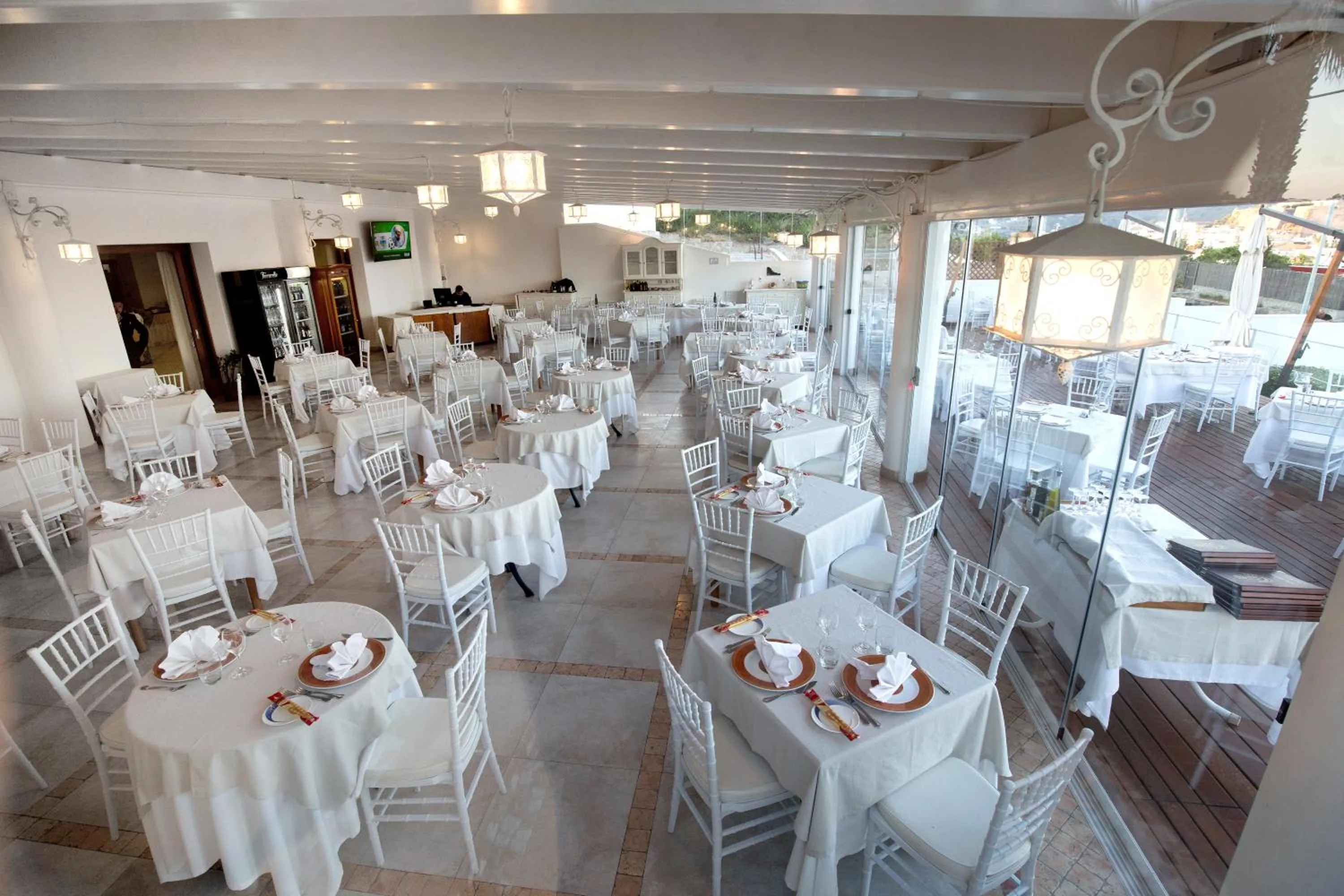 Restaurant/places to eat in Hotel Tritone Lipari