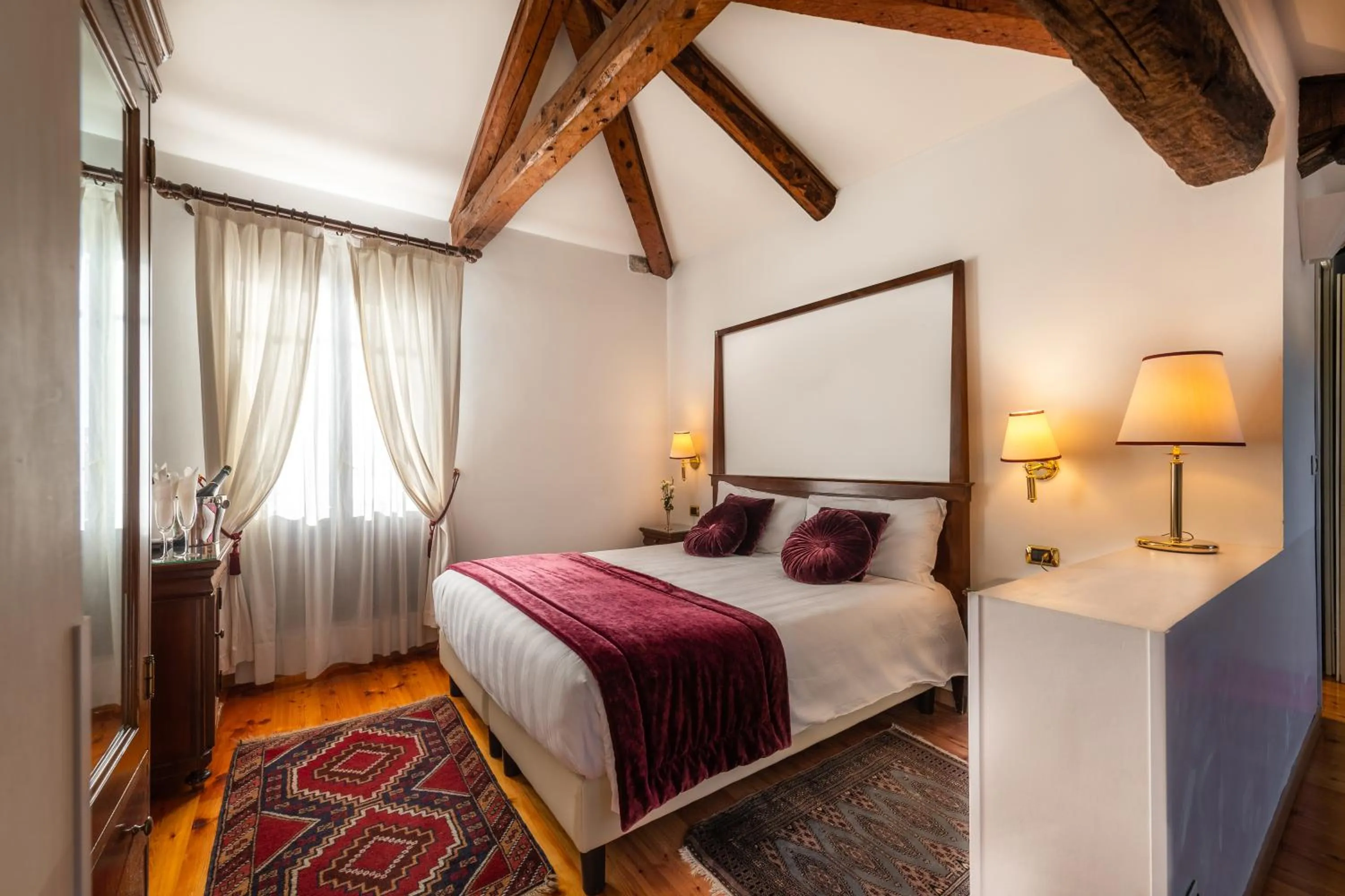 Decorative detail, Bed in A Tribute To Music Residenza