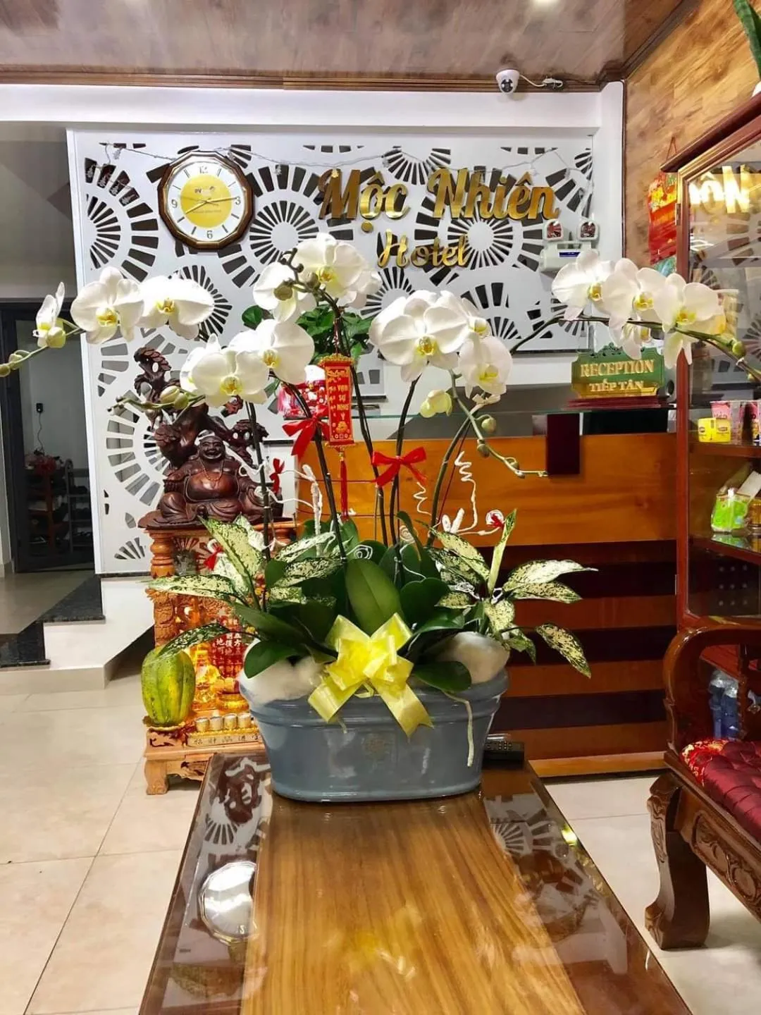 Seating area in Moc Nhien Hostel Da Lat