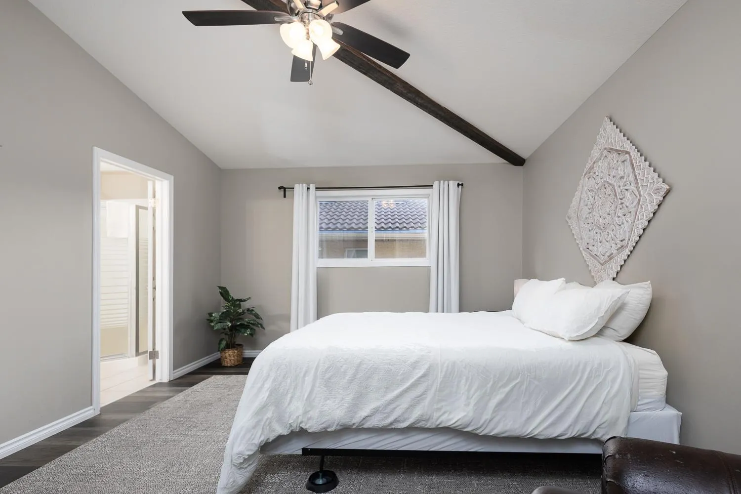 Bed in Paradise Canyon Golf Resort - Signature Condo 380