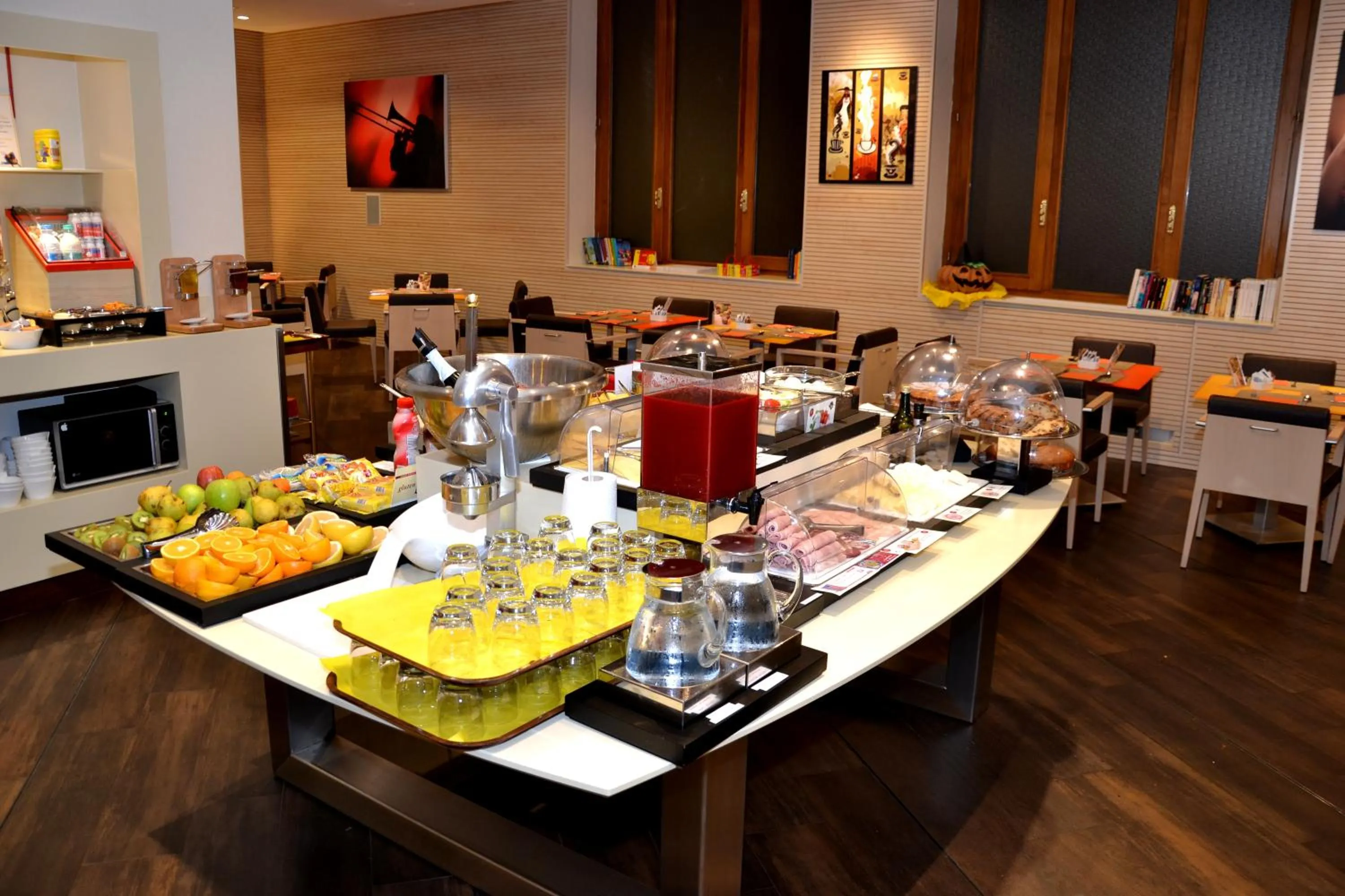 Breakfast in Best Western Plus City Hotel