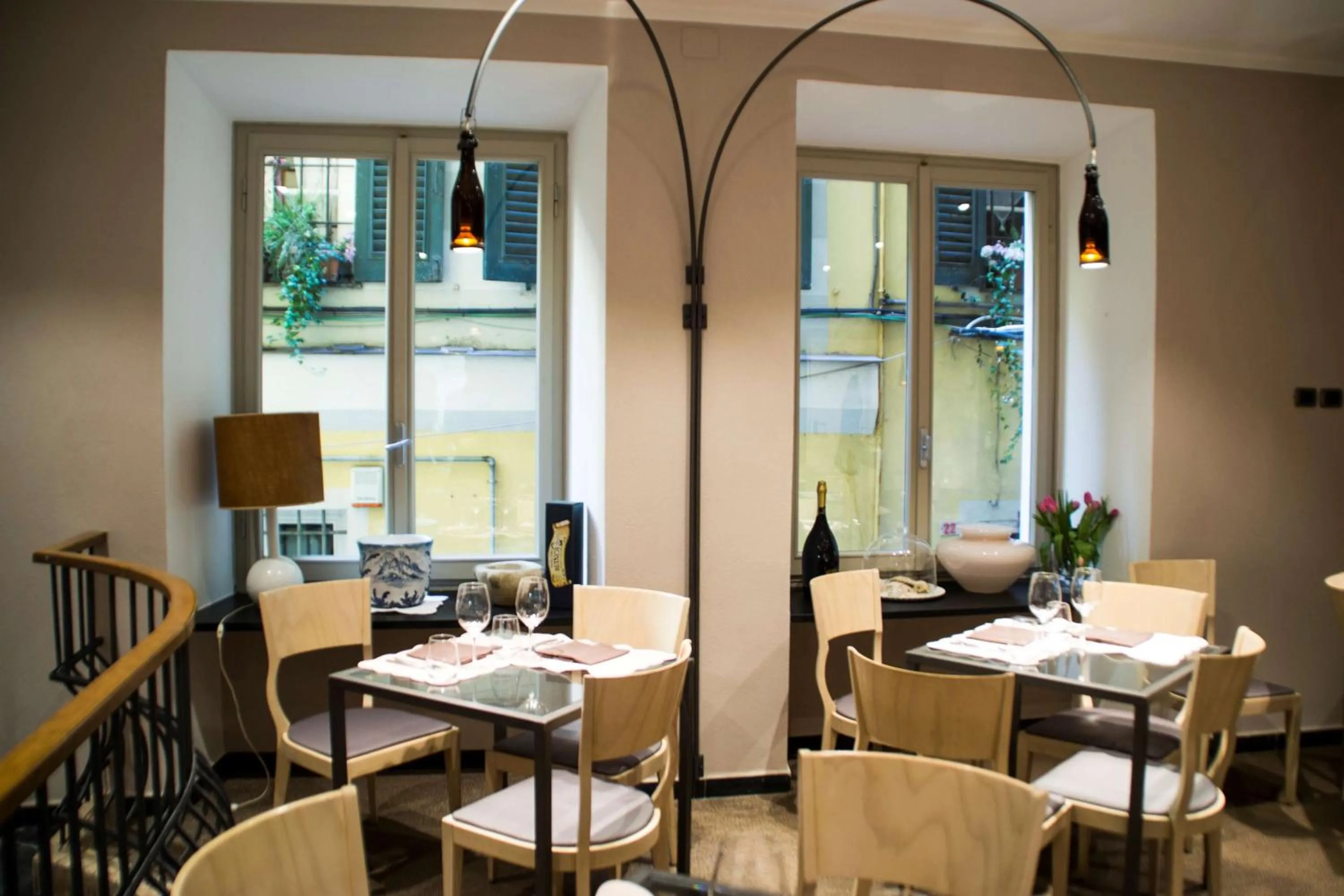 Restaurant/places to eat in Best Western Plus City Hotel