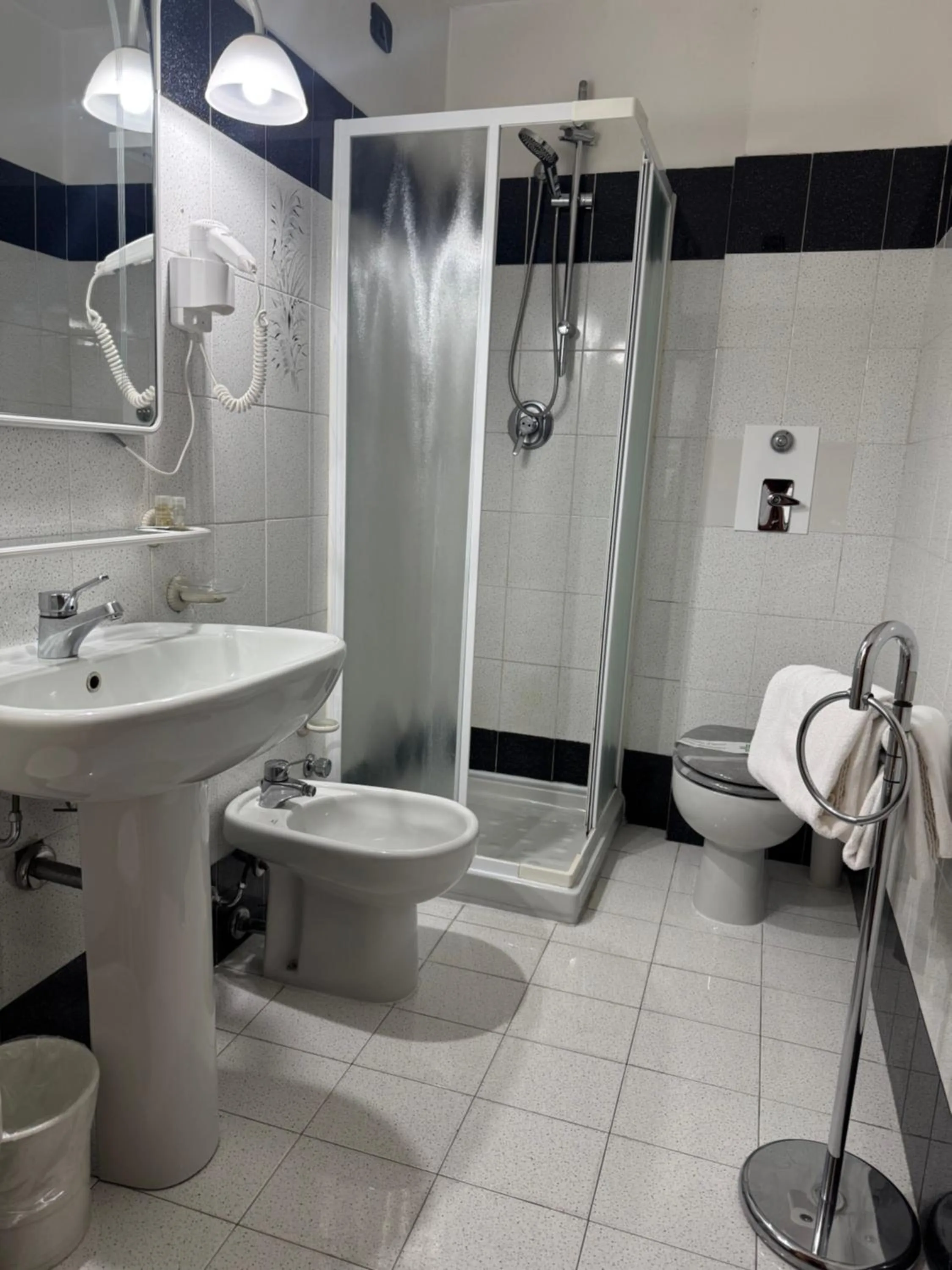 Toilet in Hotel Valganna