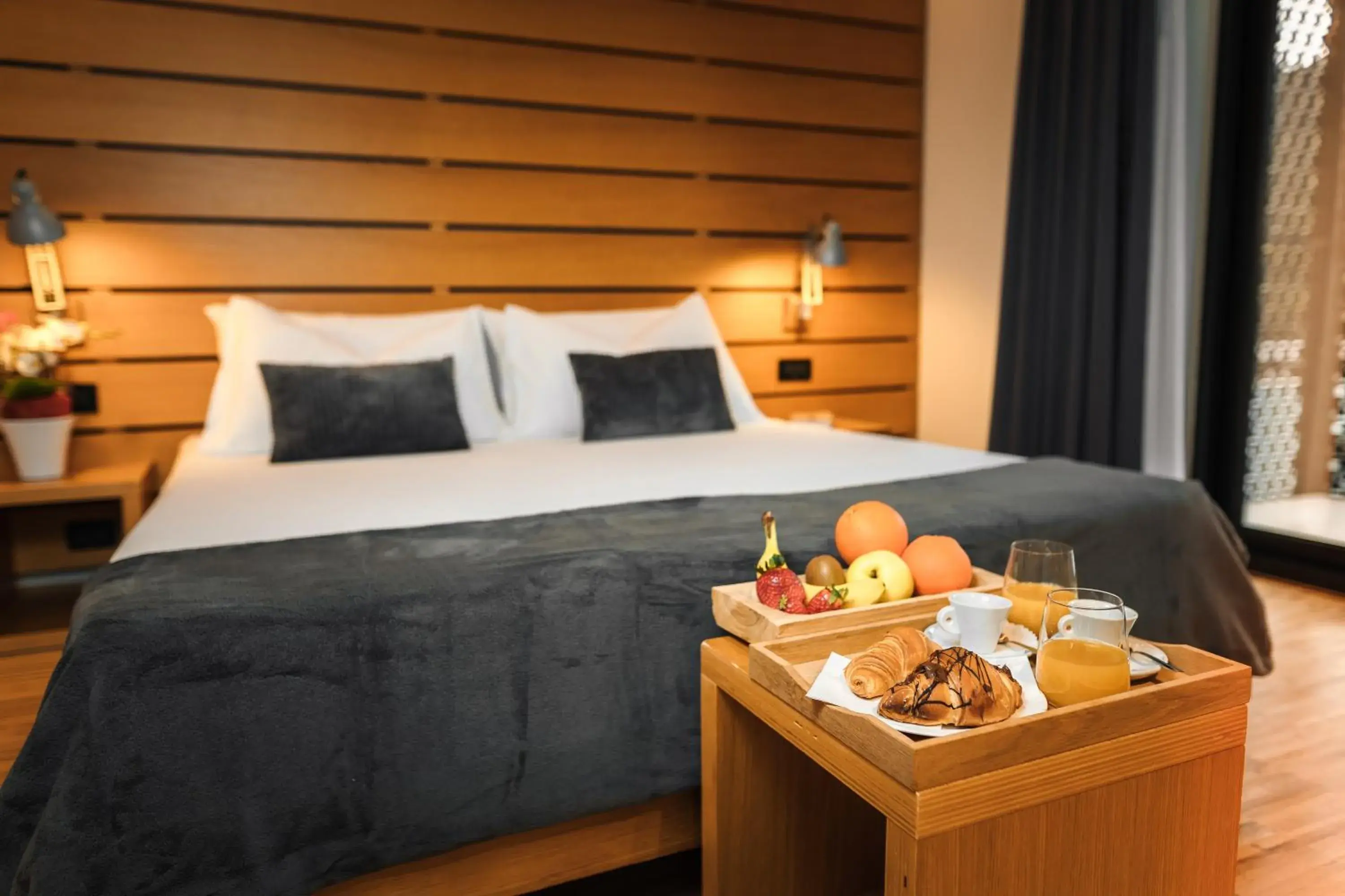 Comfort Double Room in Lake Front Hotel Mirage Comfort Double Room in Lake Front Hotel Mirage