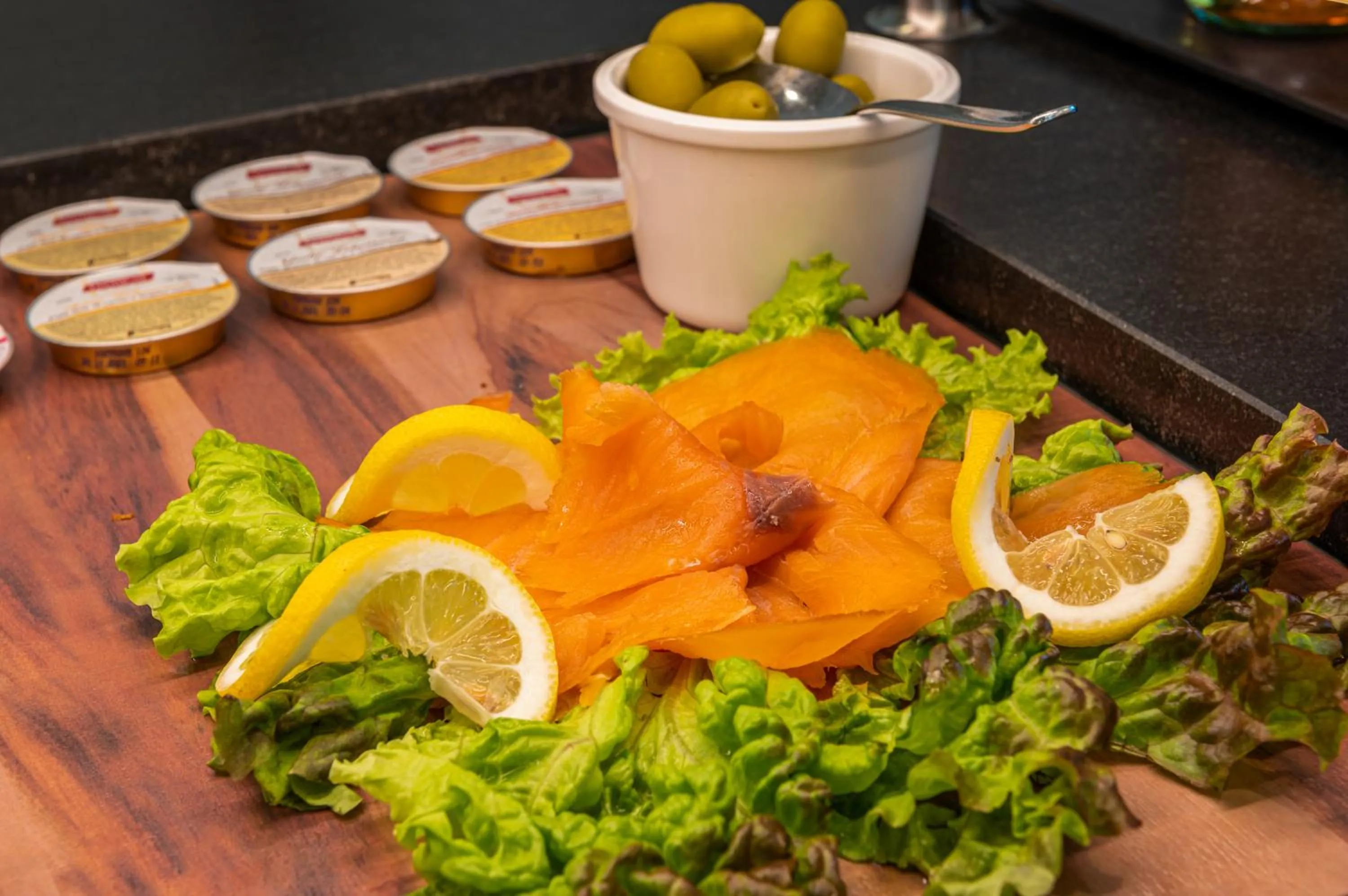 Food and drinks in Lake Front Hotel Mirage