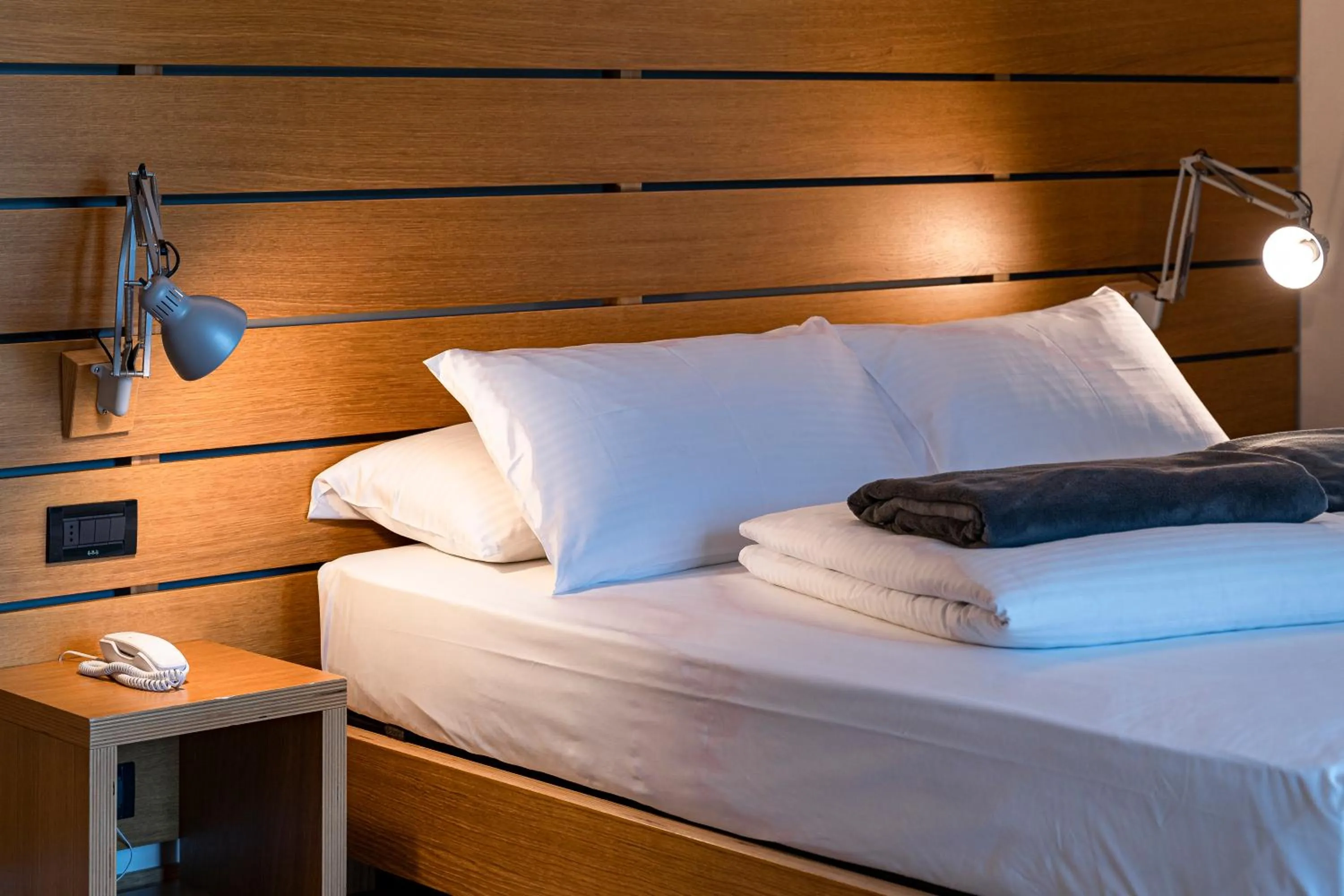 Bed in Lake Front Hotel Mirage