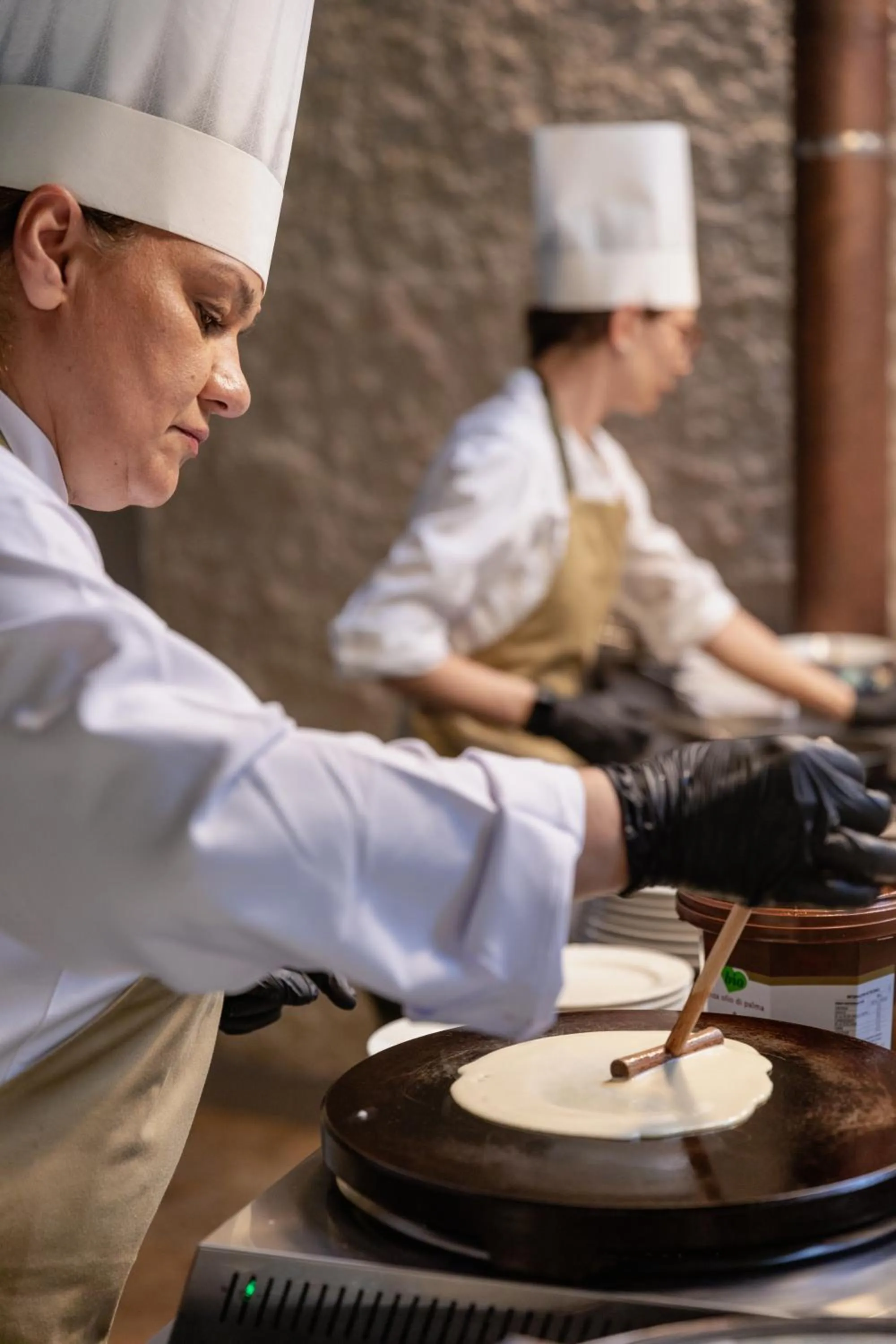 Food in Astoria Resort