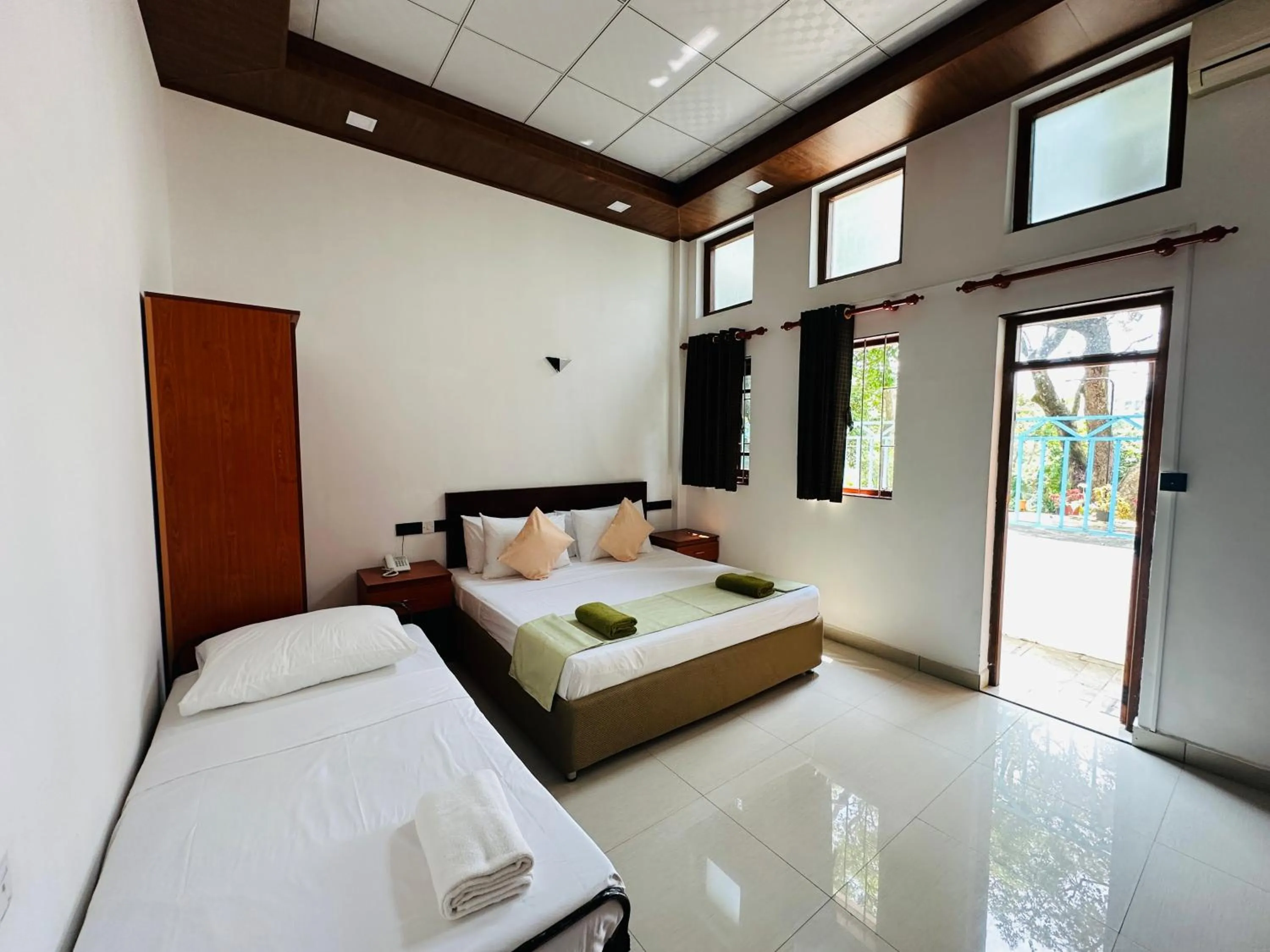 Bed in Moi Ella by DBI