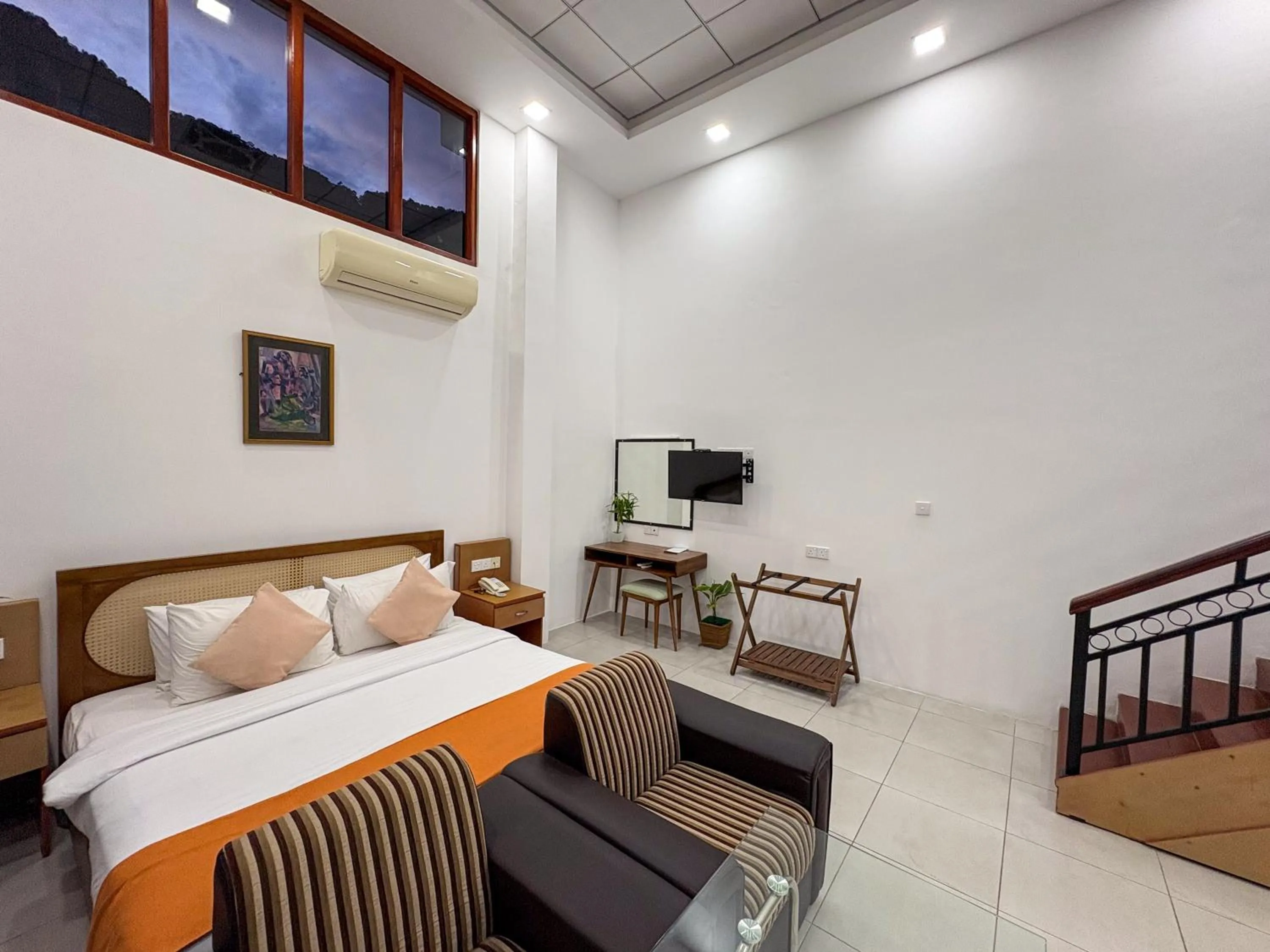 Duplex Studio with Kitchenette & Jacuzzi with Village Tea Experience in Moi Ella by DBI