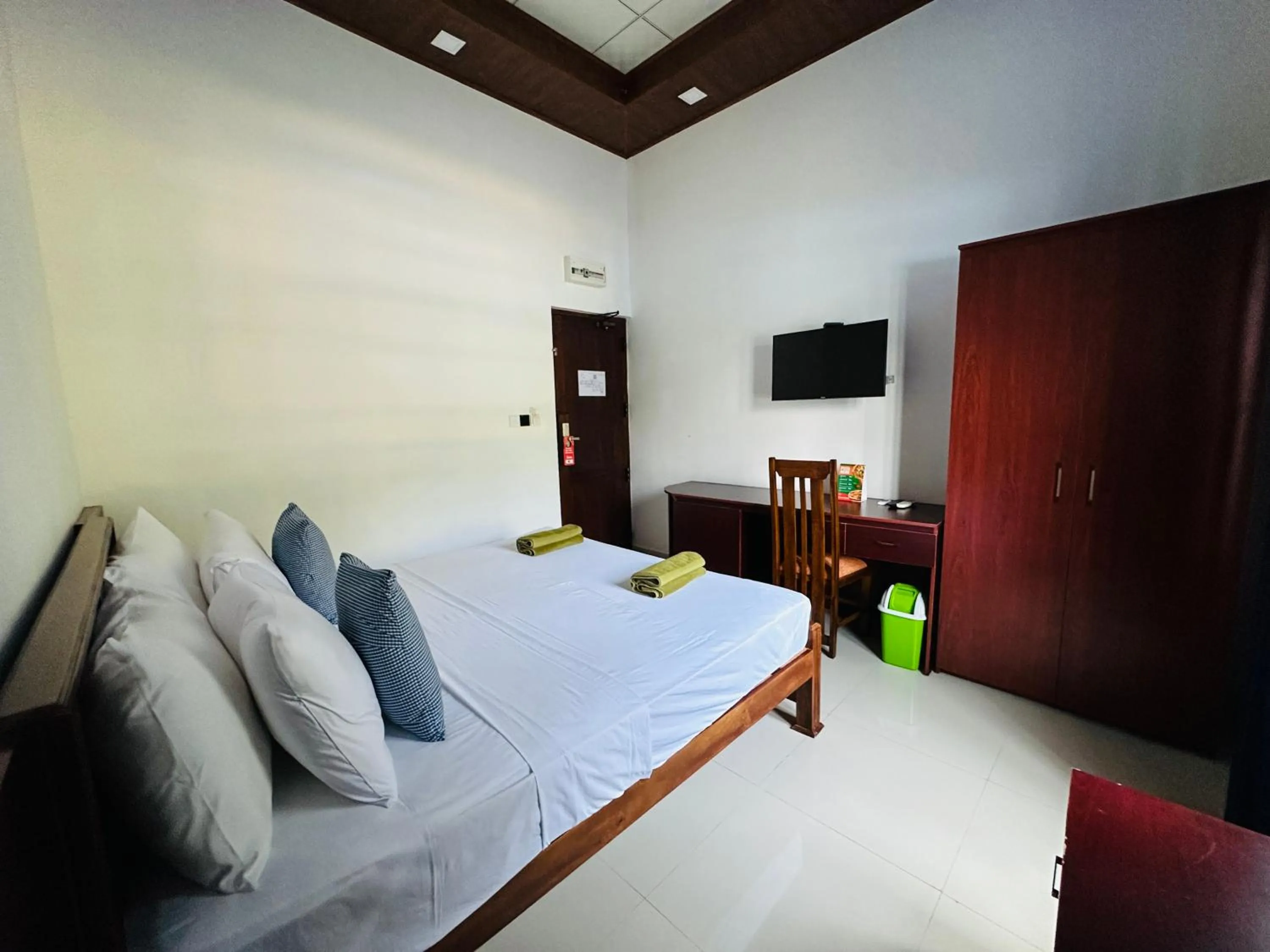 Bed in Moi Ella by DBI